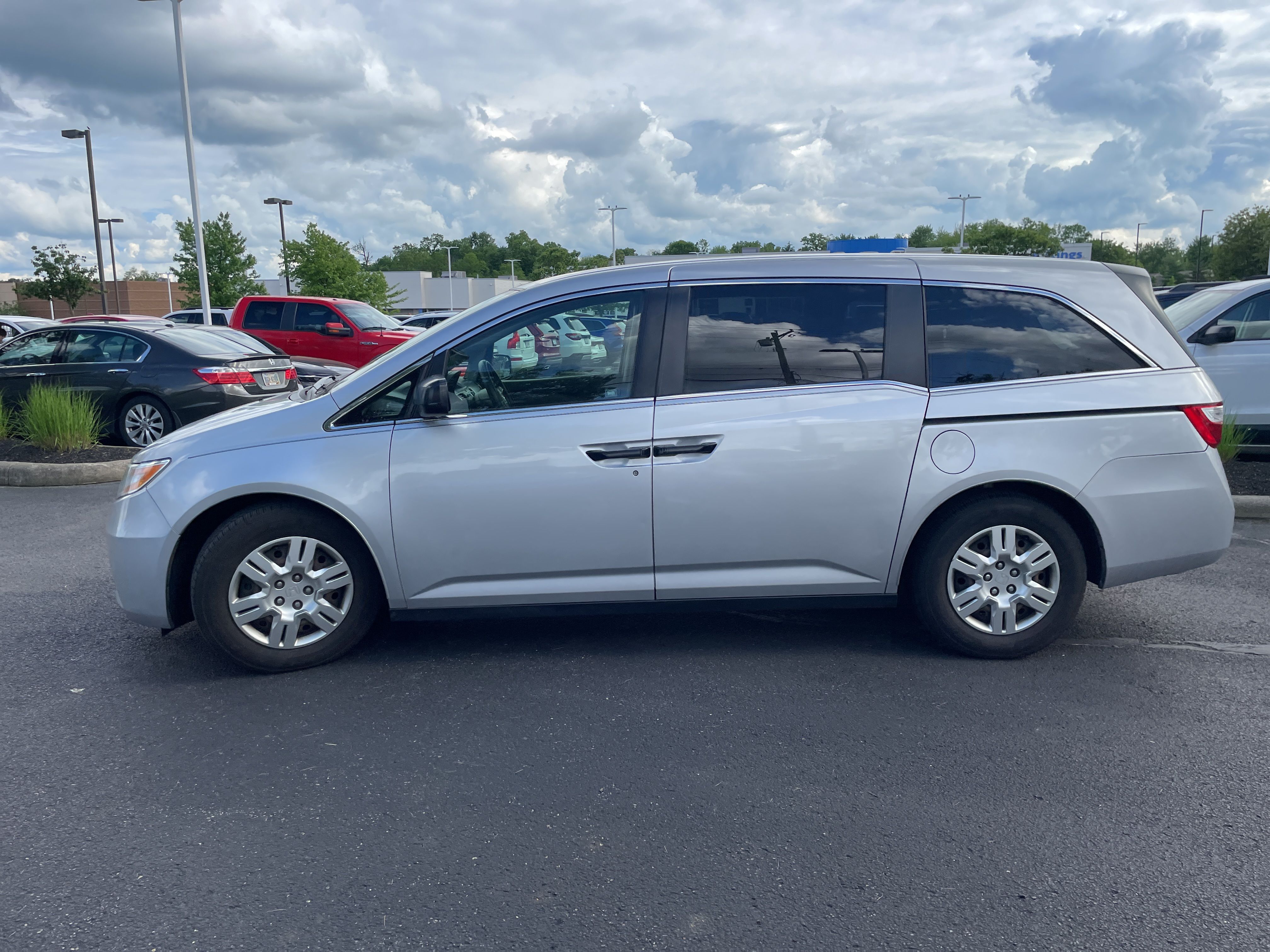 2012 Honda Odyssey LX photo