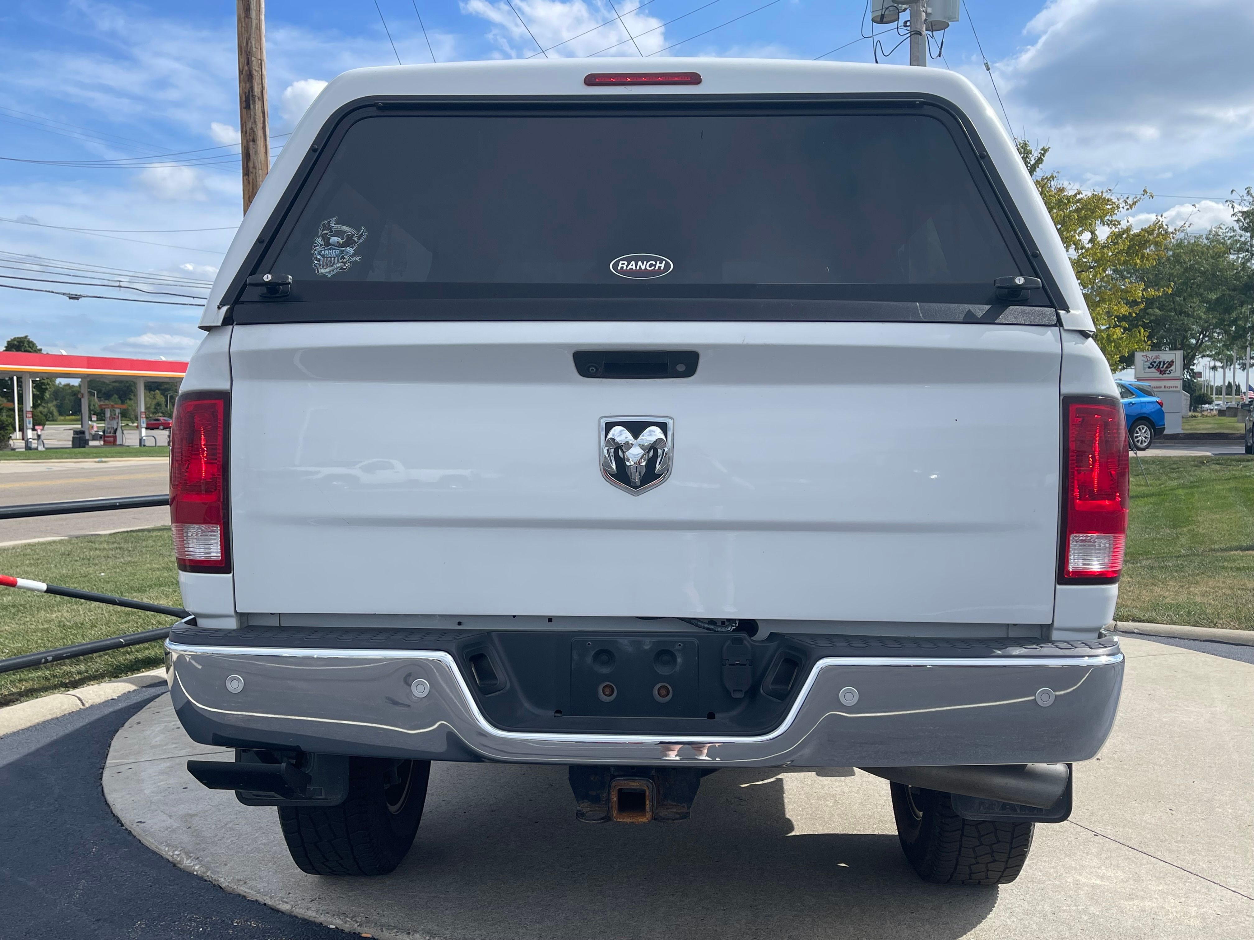 Used 2018 Bright White Clearcoat Ram Big Horn image 6
