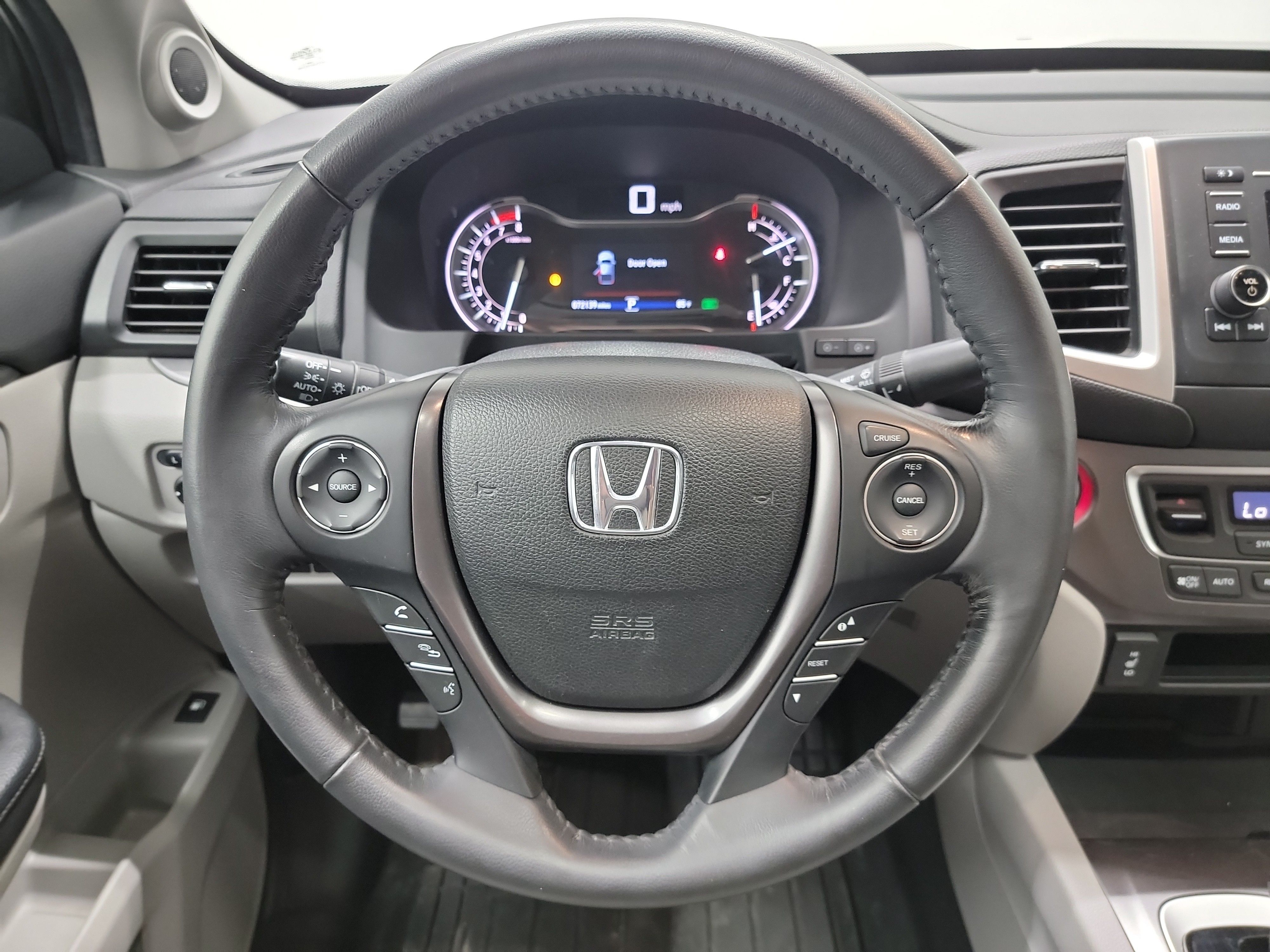 2019 Honda Ridgeline RTL photo