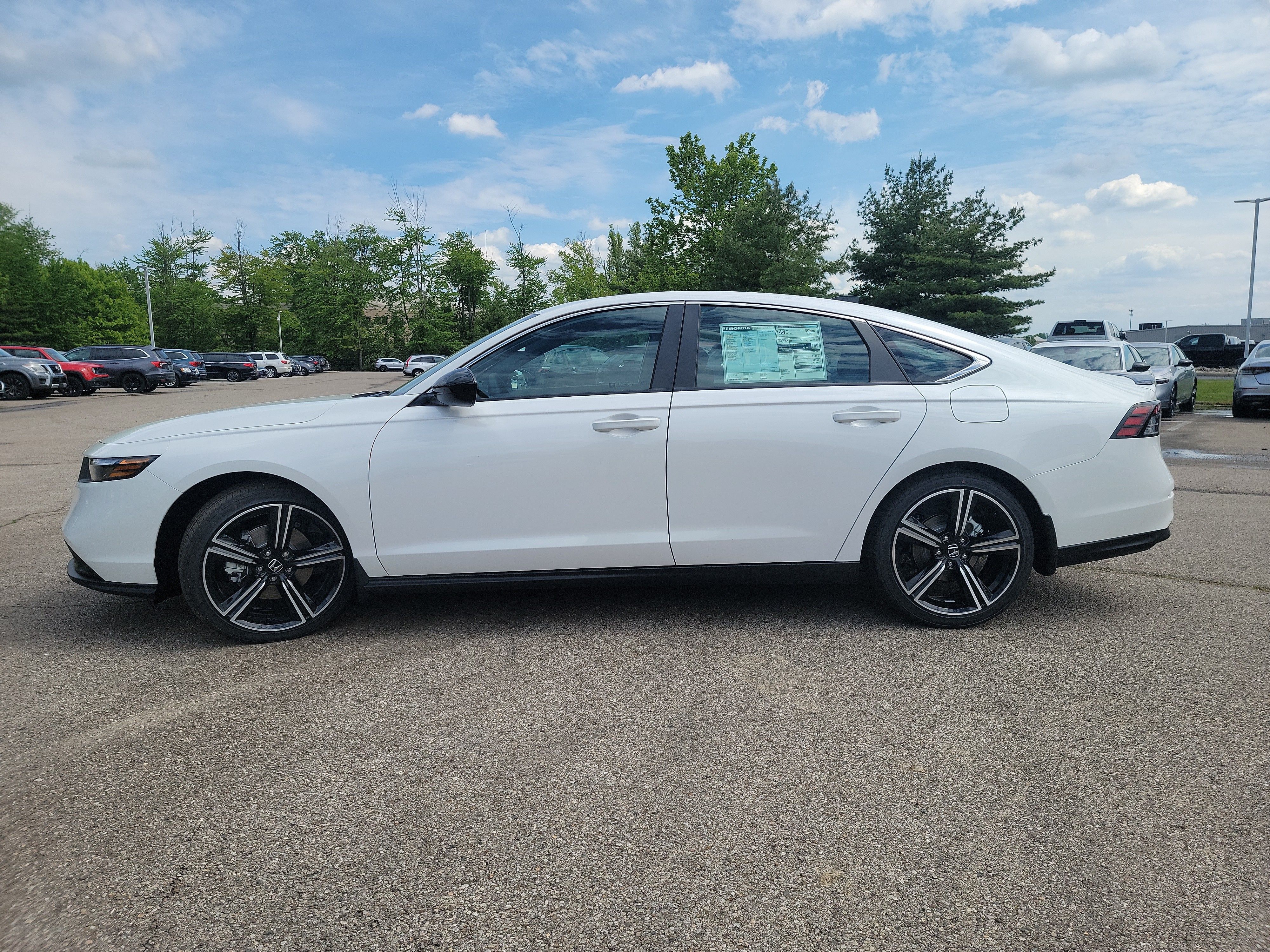 2025 Honda Accord Hybrid Sport photo