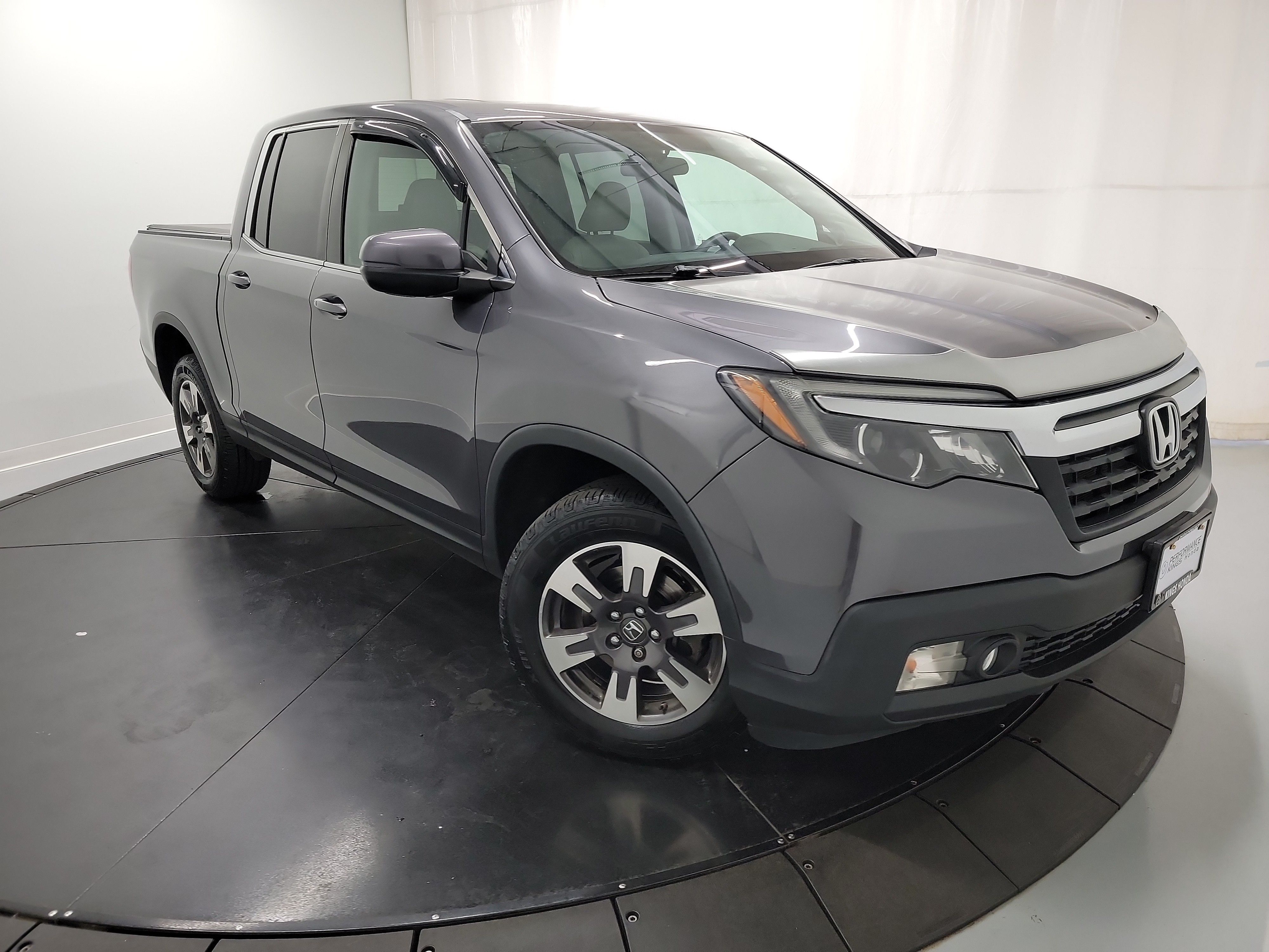 2019 Honda Ridgeline RTL photo