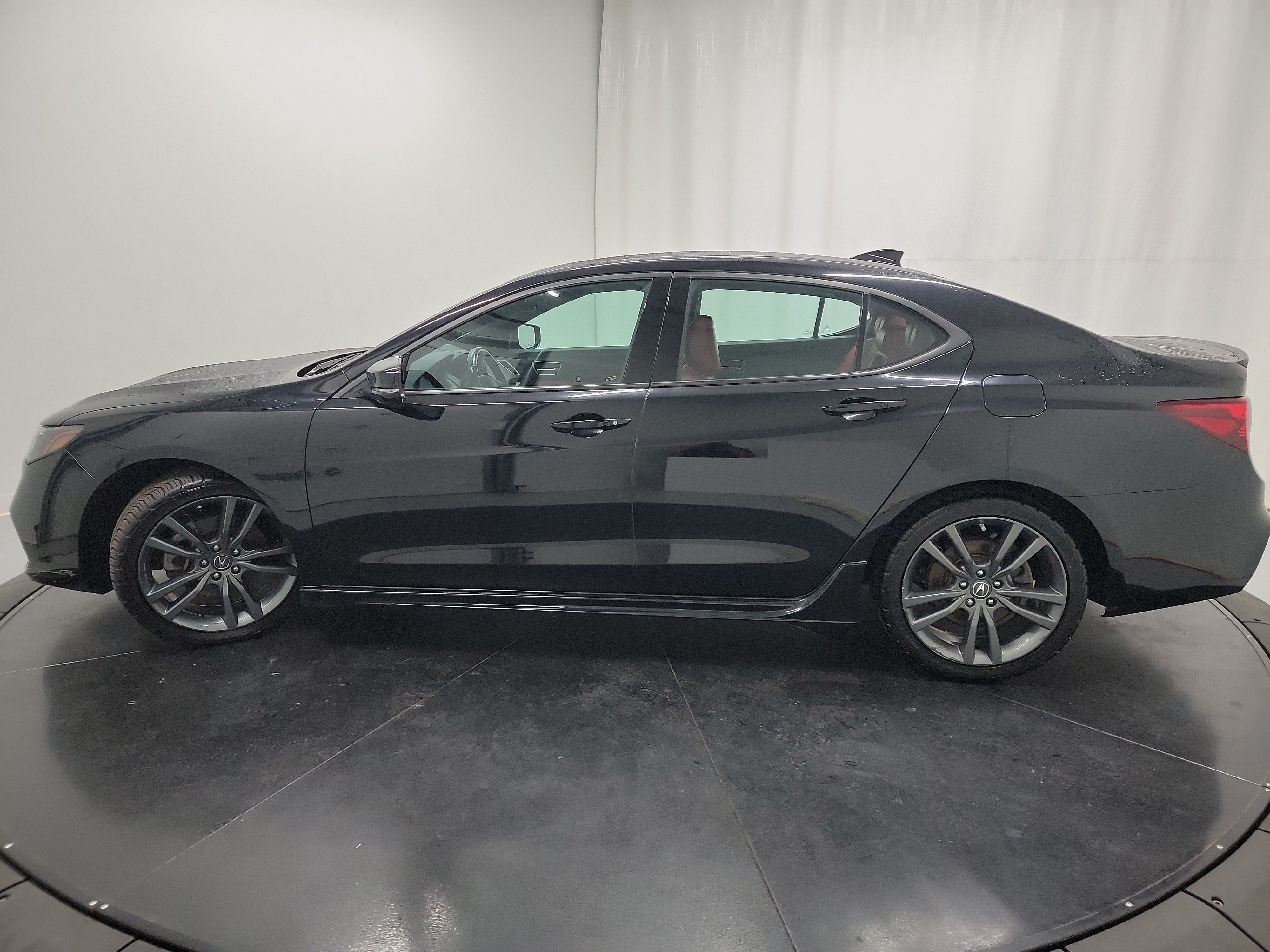 2020 Acura TLX 2.4L A-Spec Pkg photo