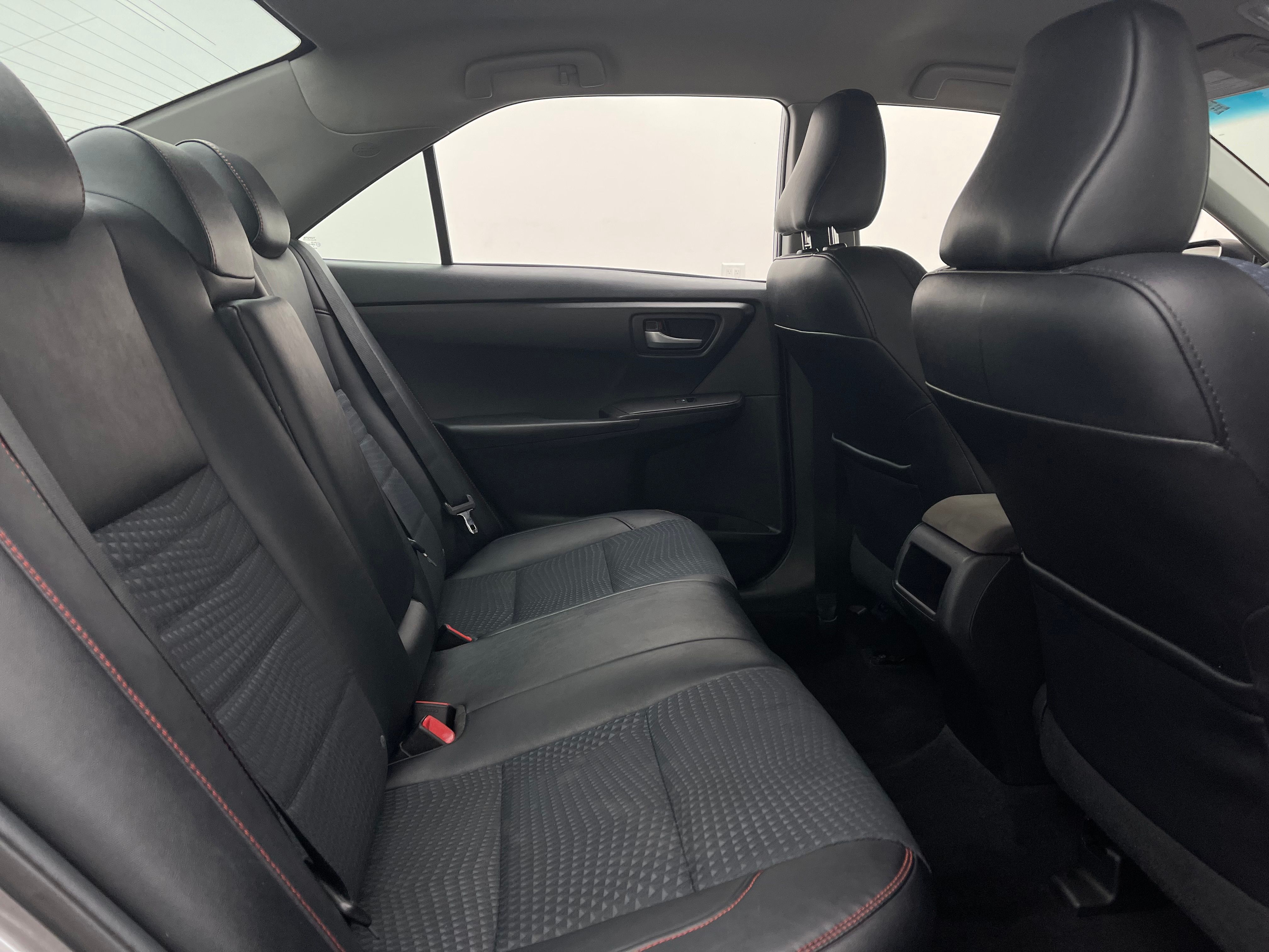Used 2015 Predawn Gray Mica Toyota SE image 32