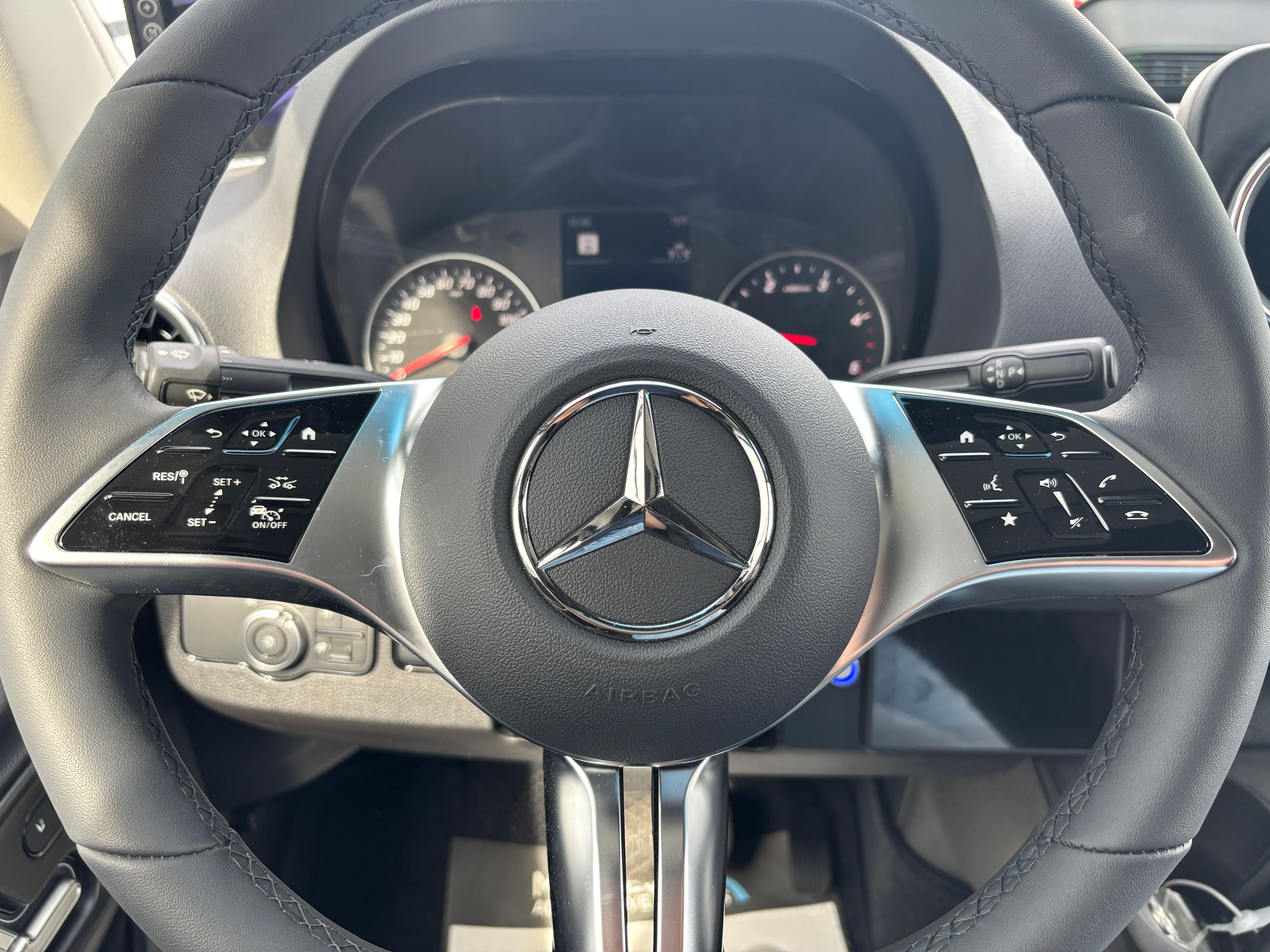 New 2027 White Mercedes-Benz Discovery Touring image 24