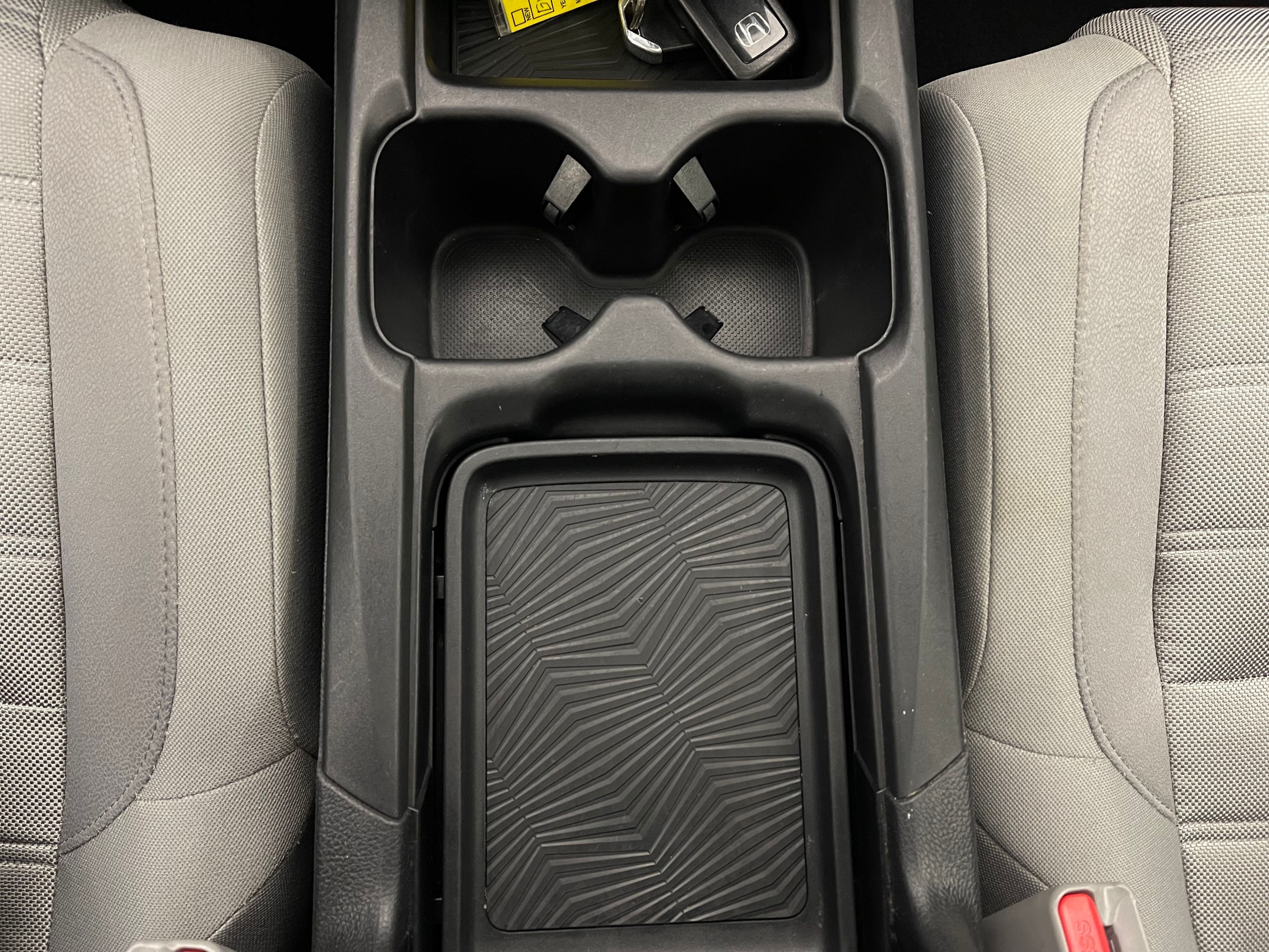 Used 2018 Silver Honda EX image 28