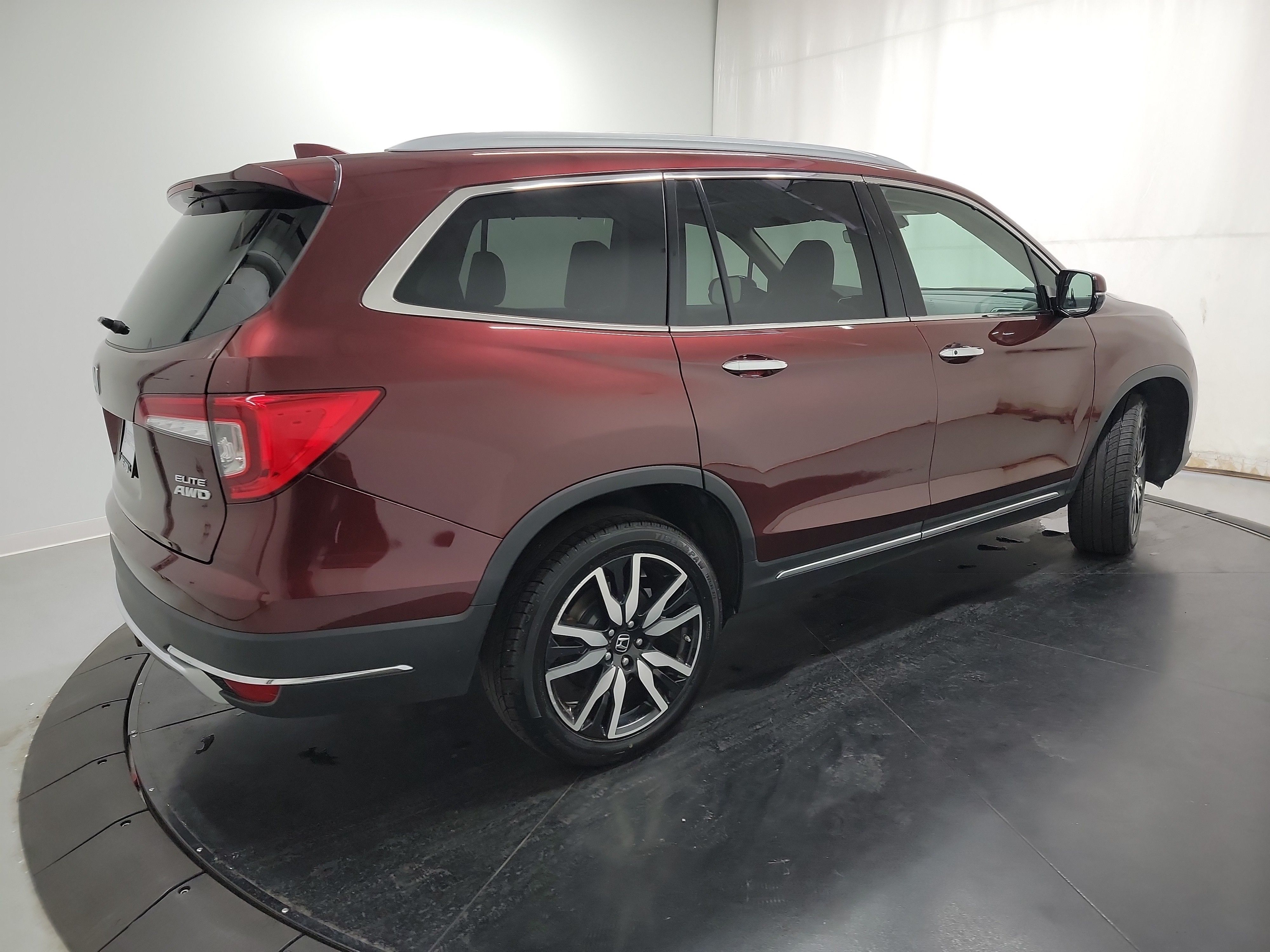 2019 Honda Pilot Elite photo