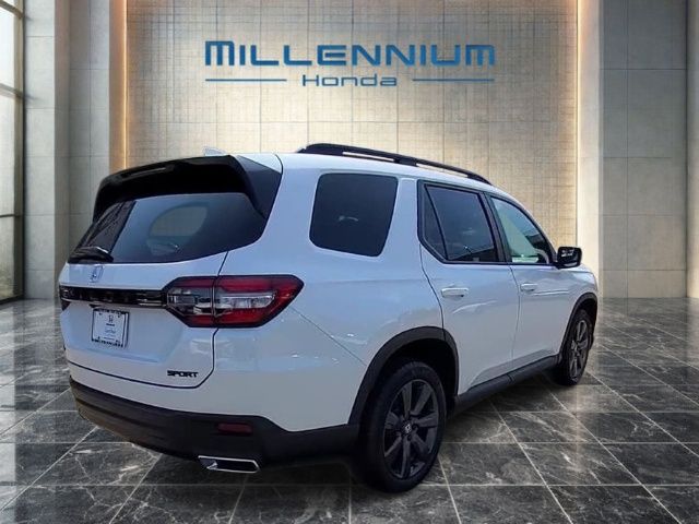 Used 2025 Honda Pilot SUV