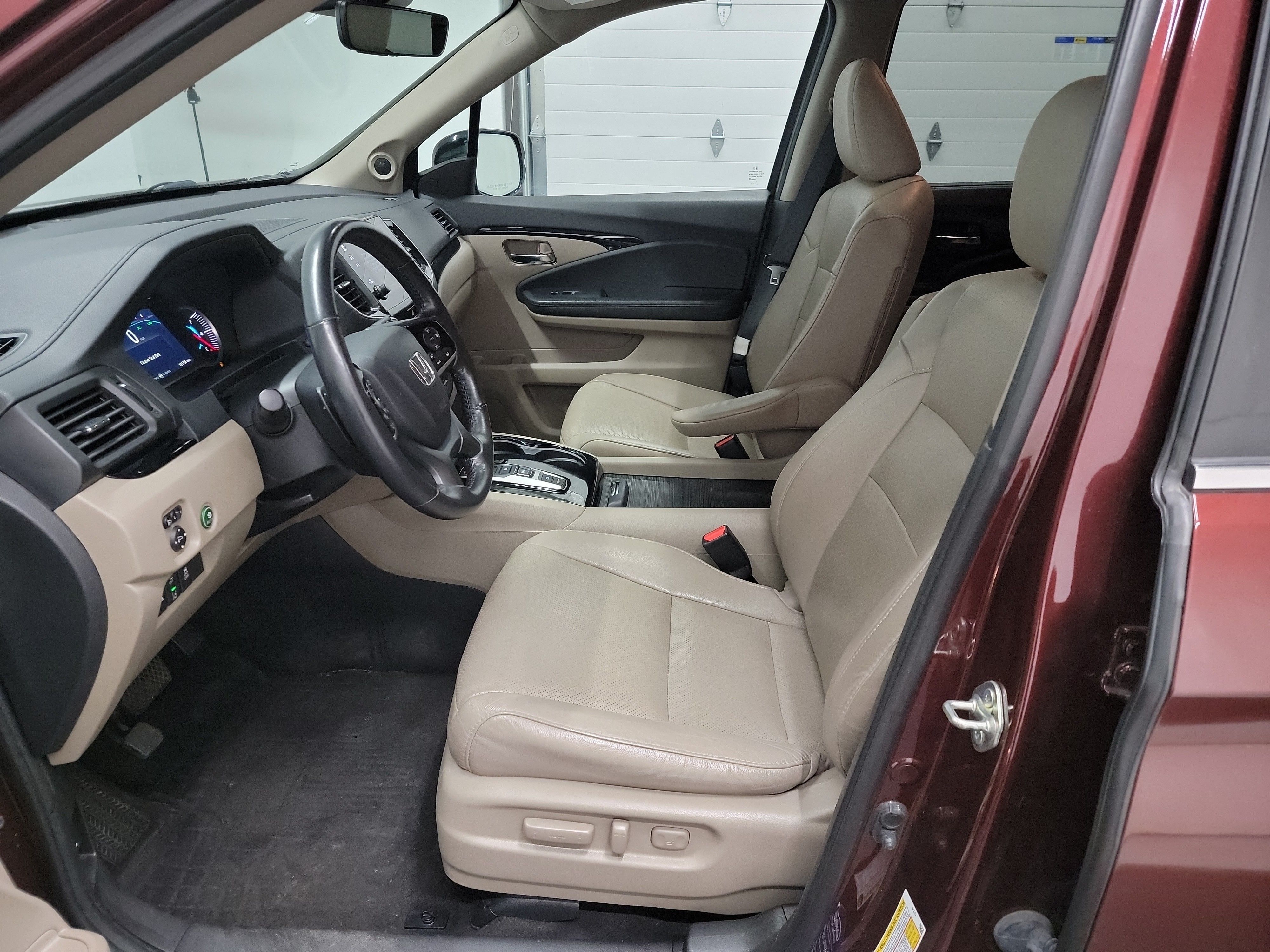 2019 Honda Pilot Elite photo