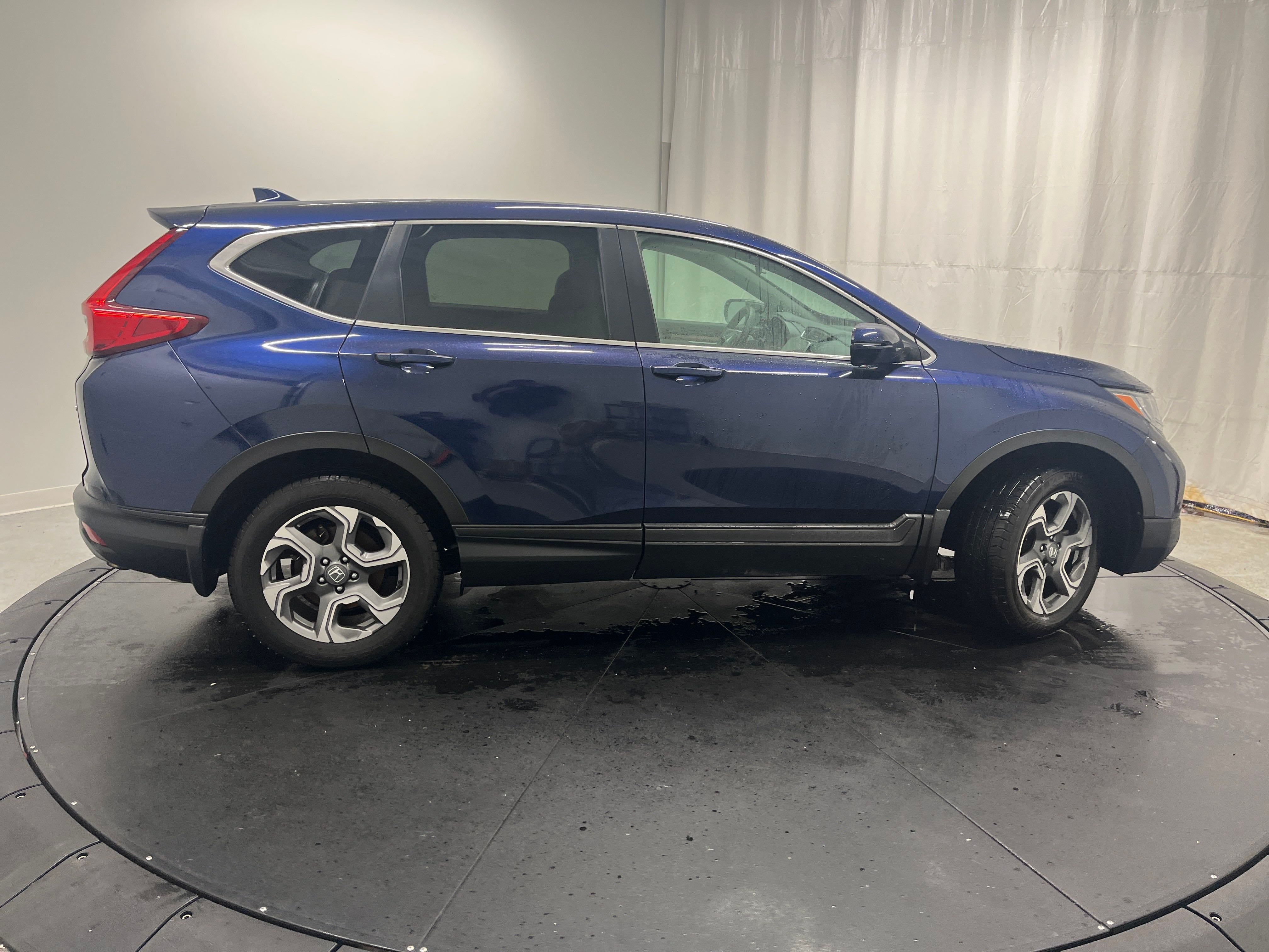 2019 Honda CR-V EX photo