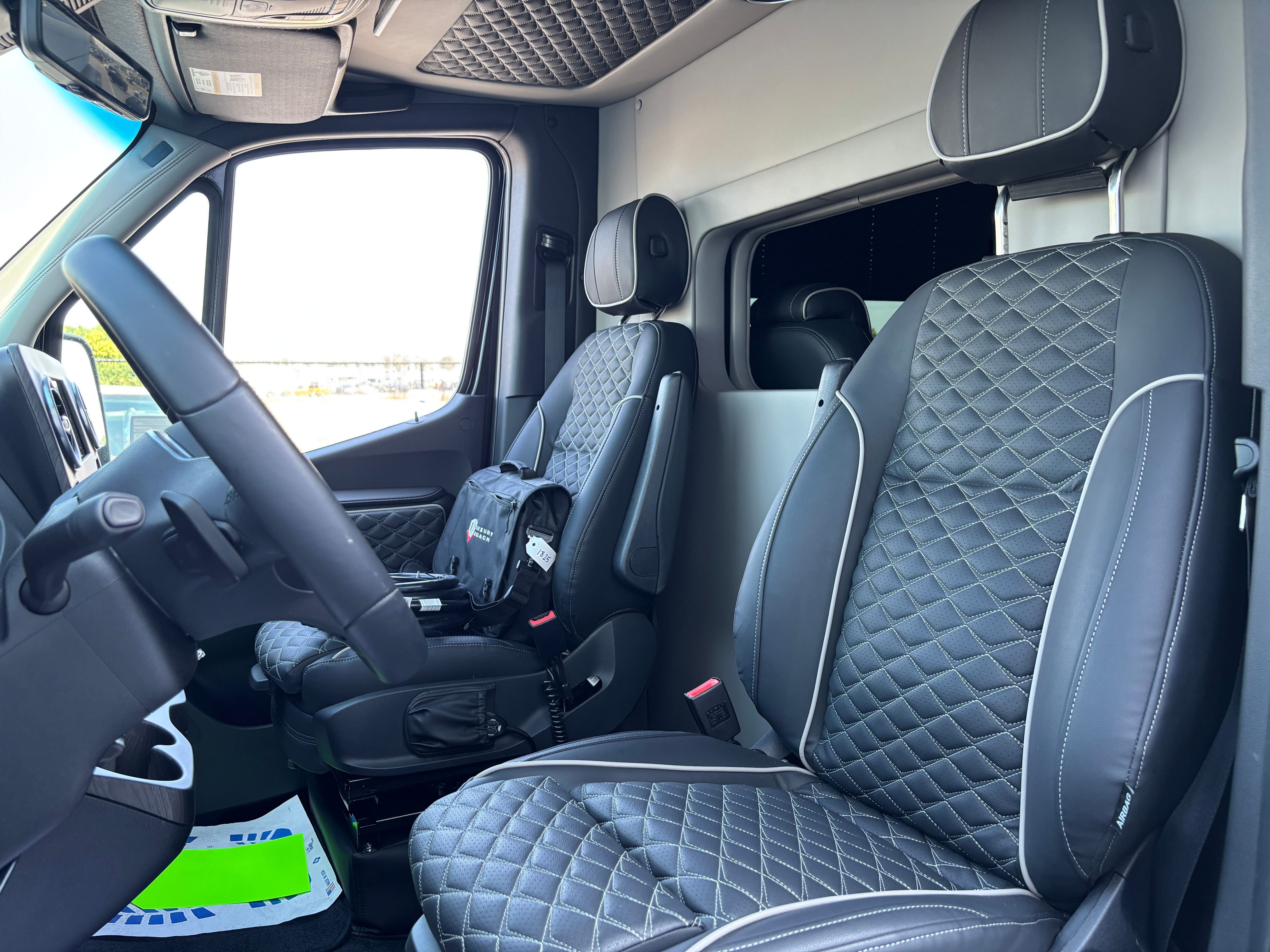 New 2027 Black Mercedes-Benz OGV VDrive image 19