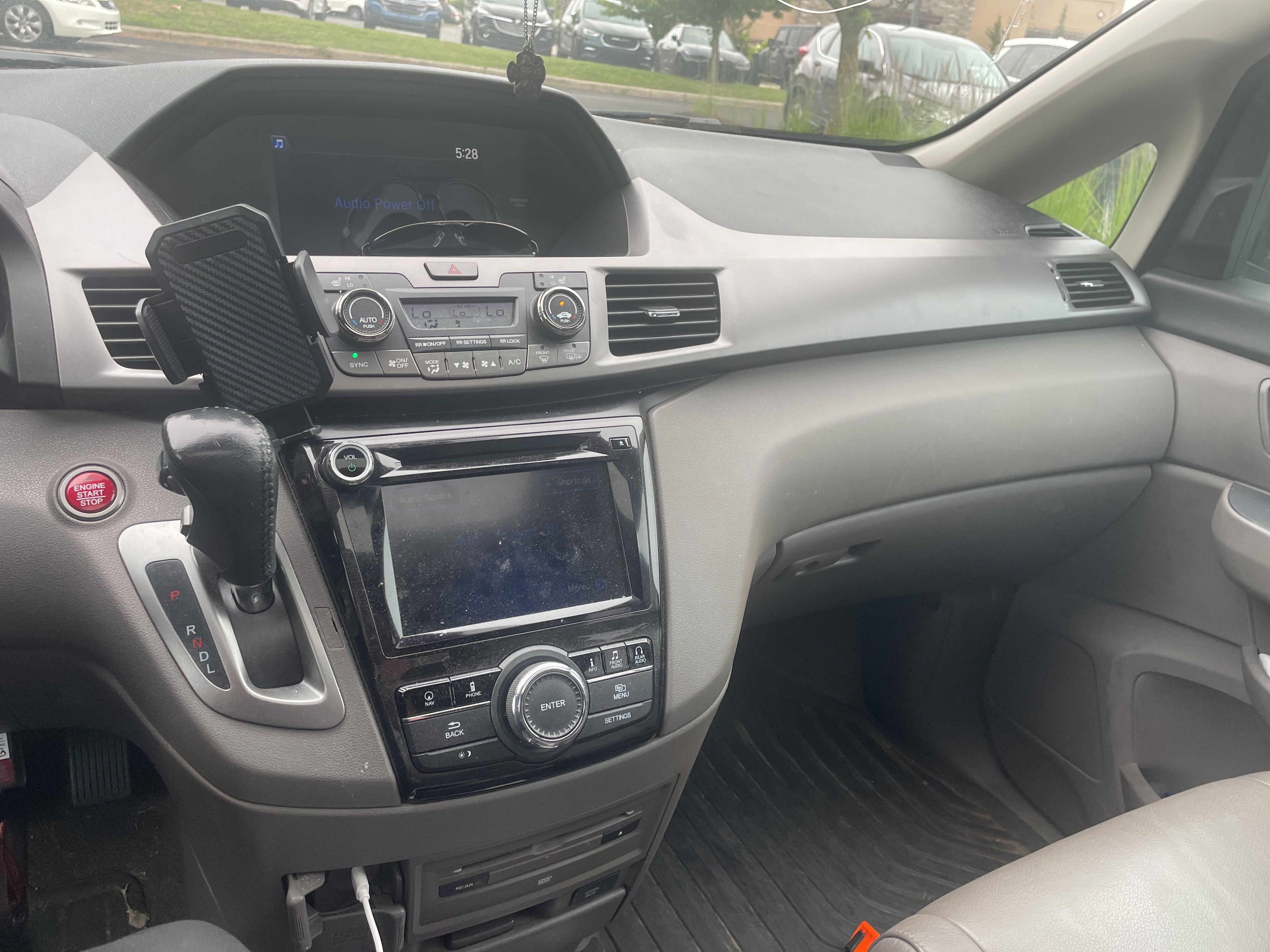2015 Honda Odyssey Touring Elite photo