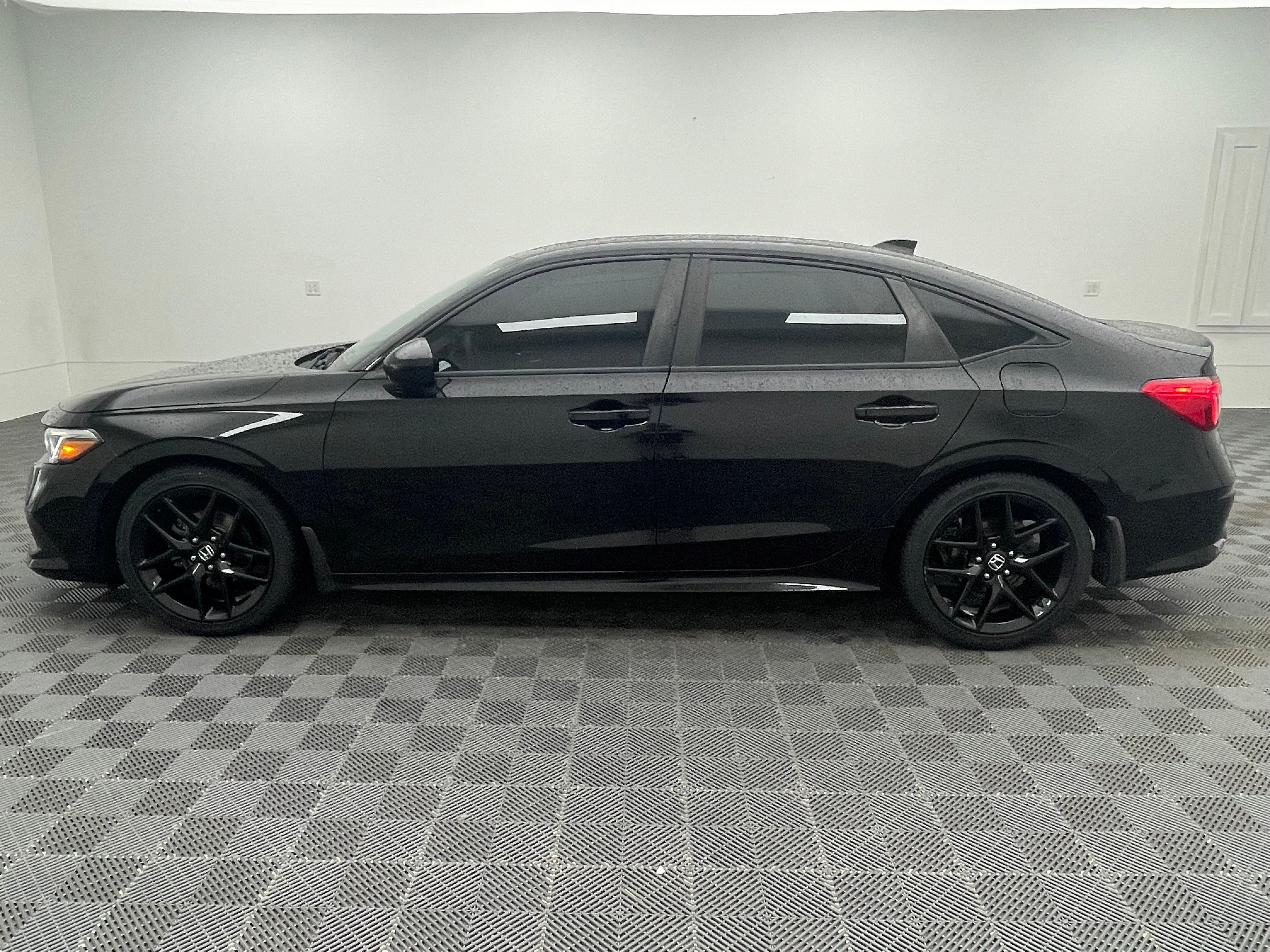 Used 2022 Crystal Black Pearl Honda Sport image 10