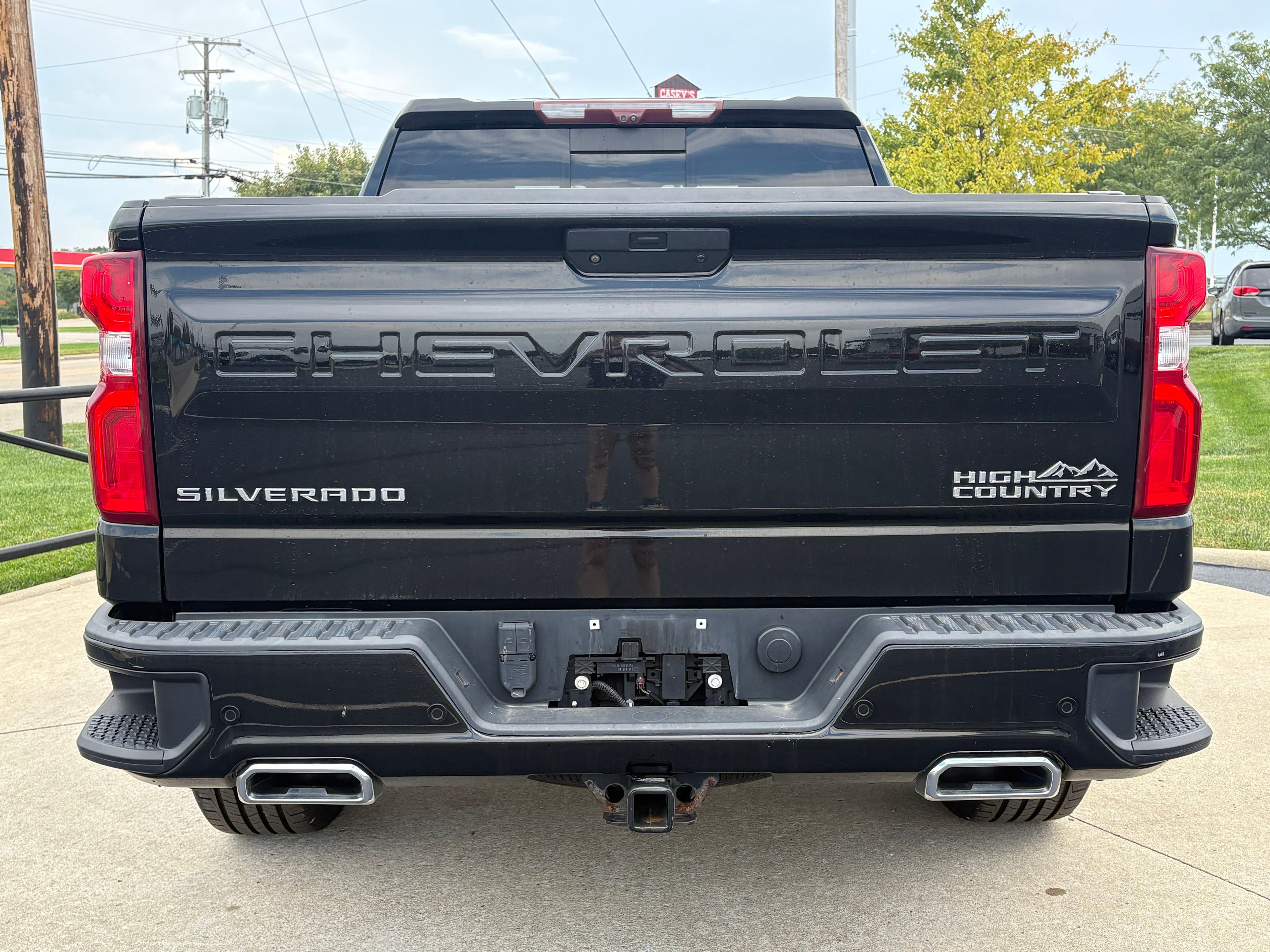 Used 2021 Black Chevrolet High Country image 6