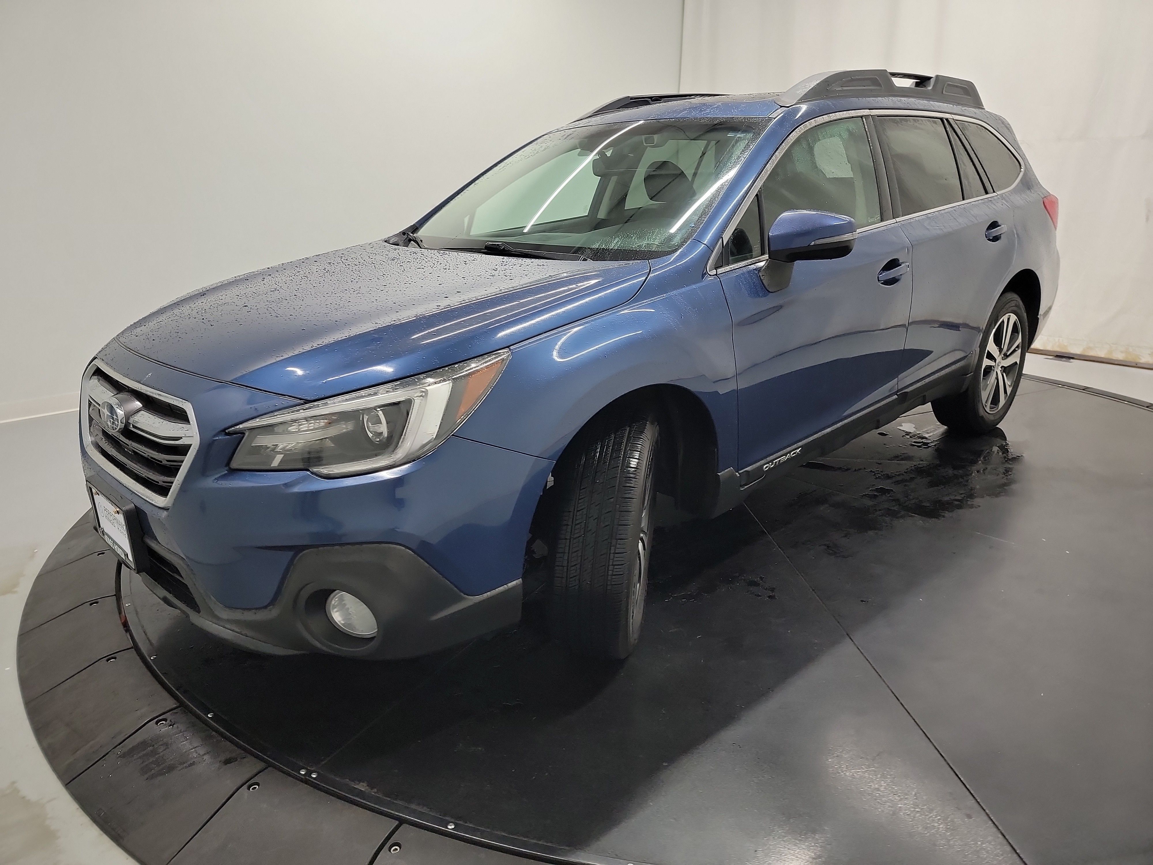 2019 Subaru Outback 2.5i photo