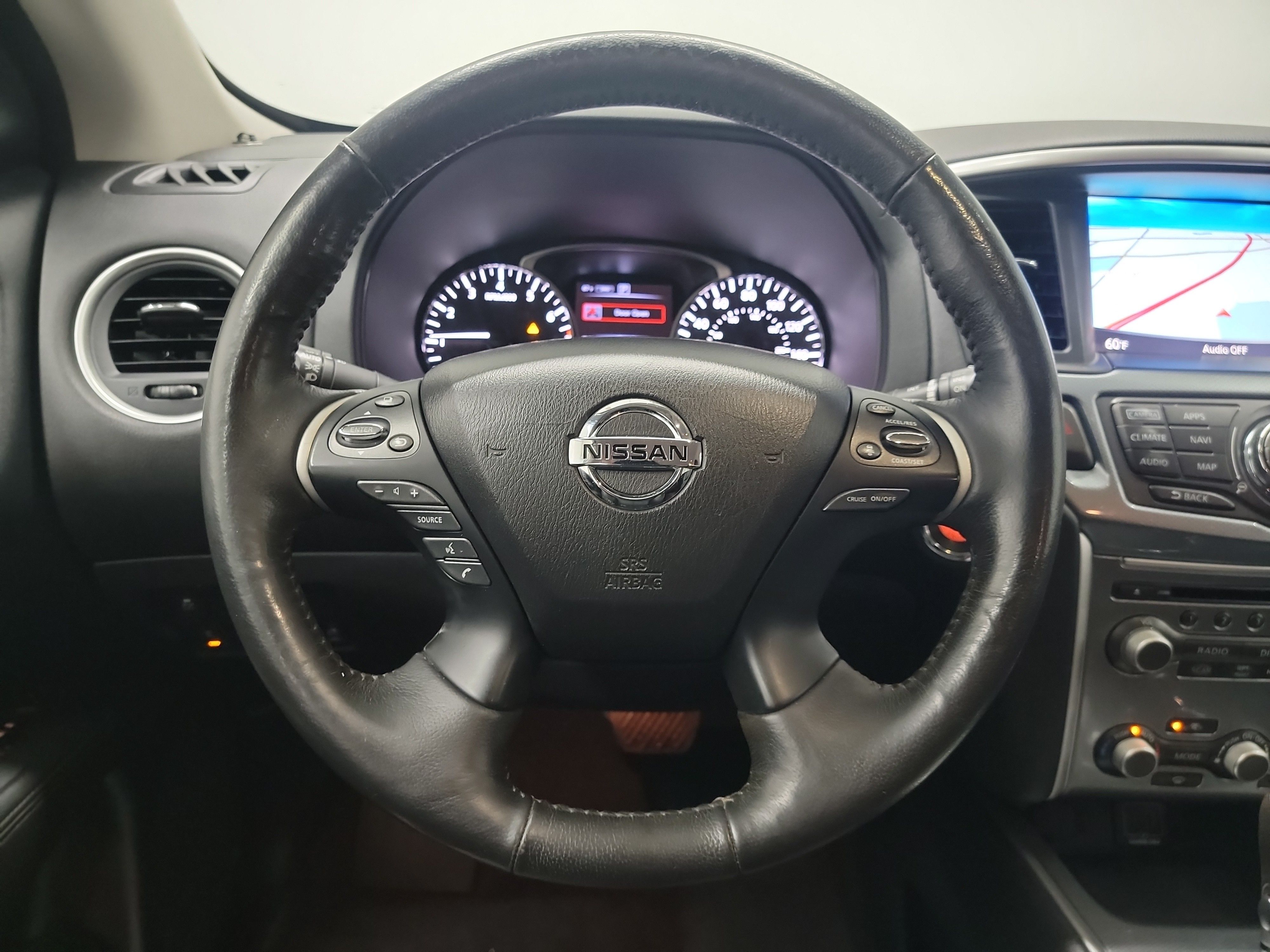 2019 Nissan Pathfinder SL photo