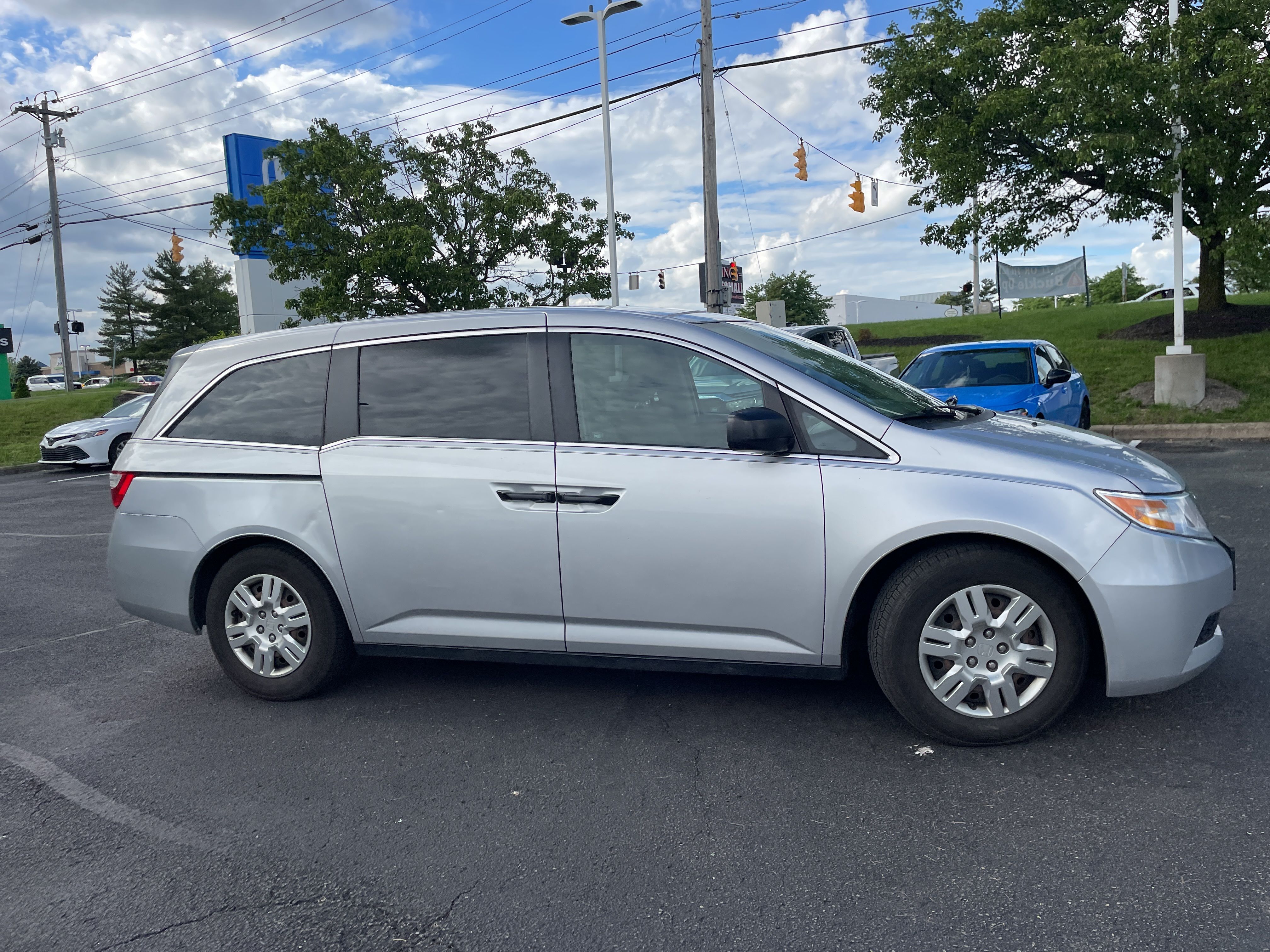 2012 Honda Odyssey LX photo
