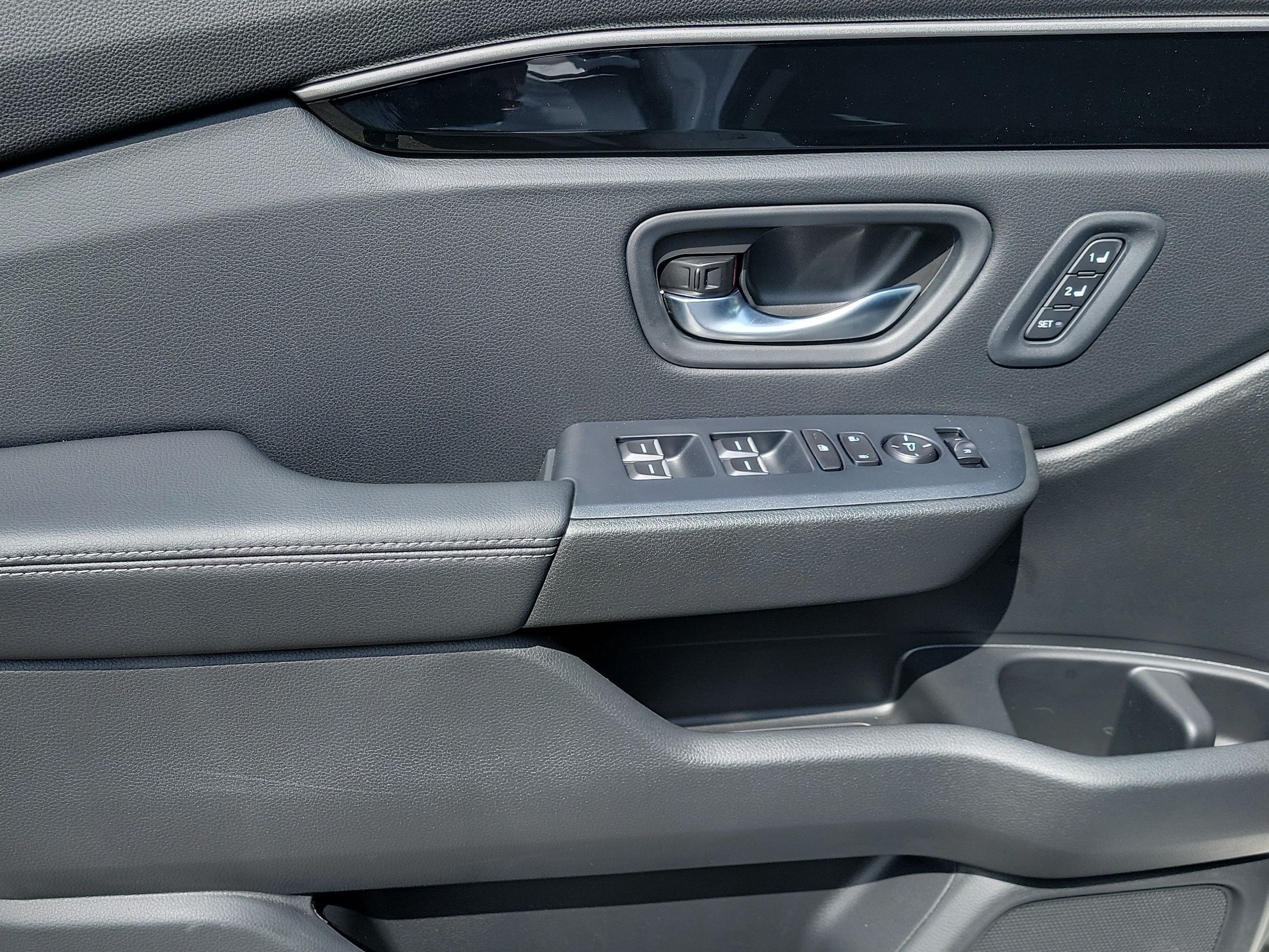 2025 Honda Pilot EX-L photo
