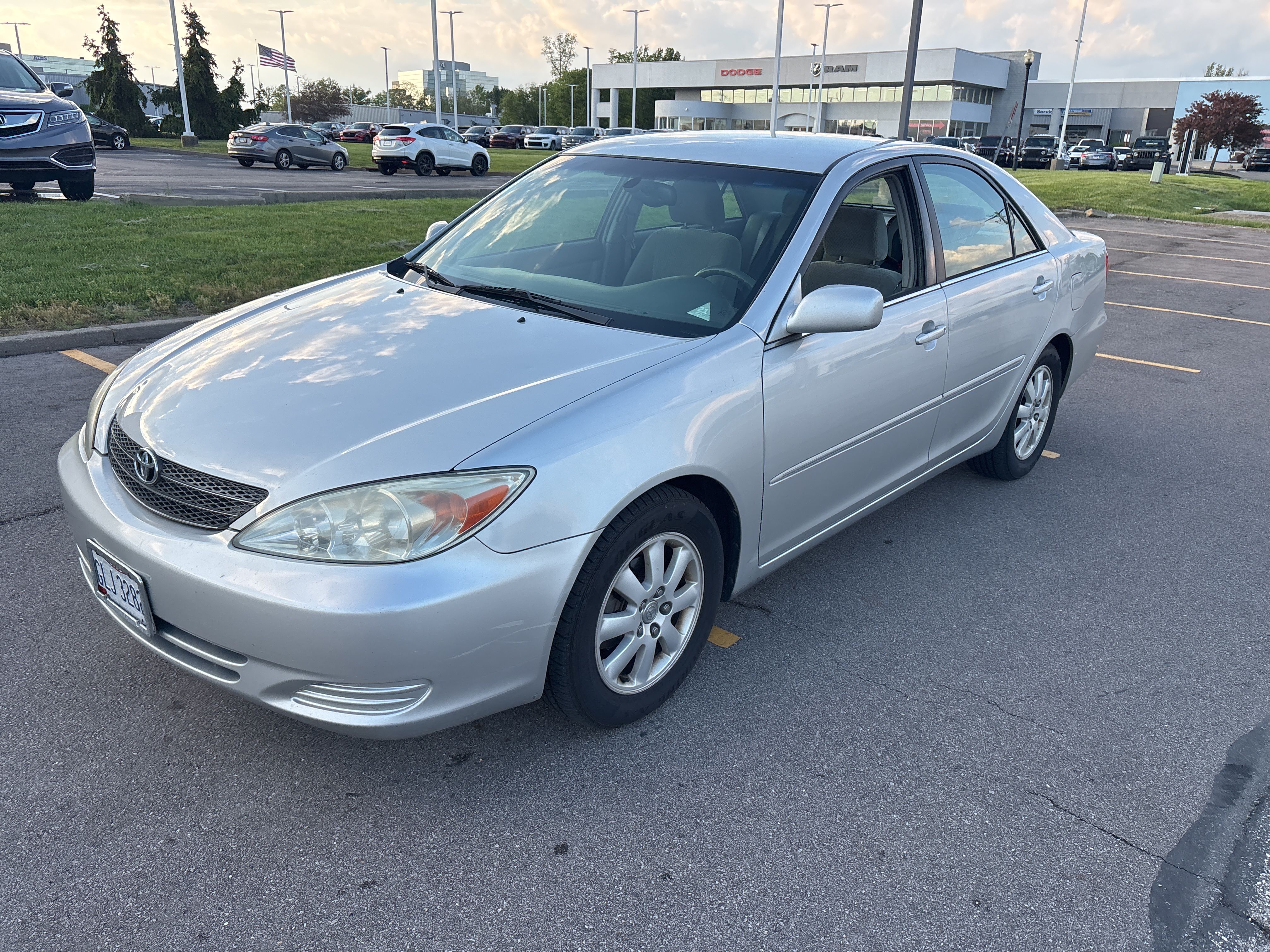 2002 Toyota Camry SE photo