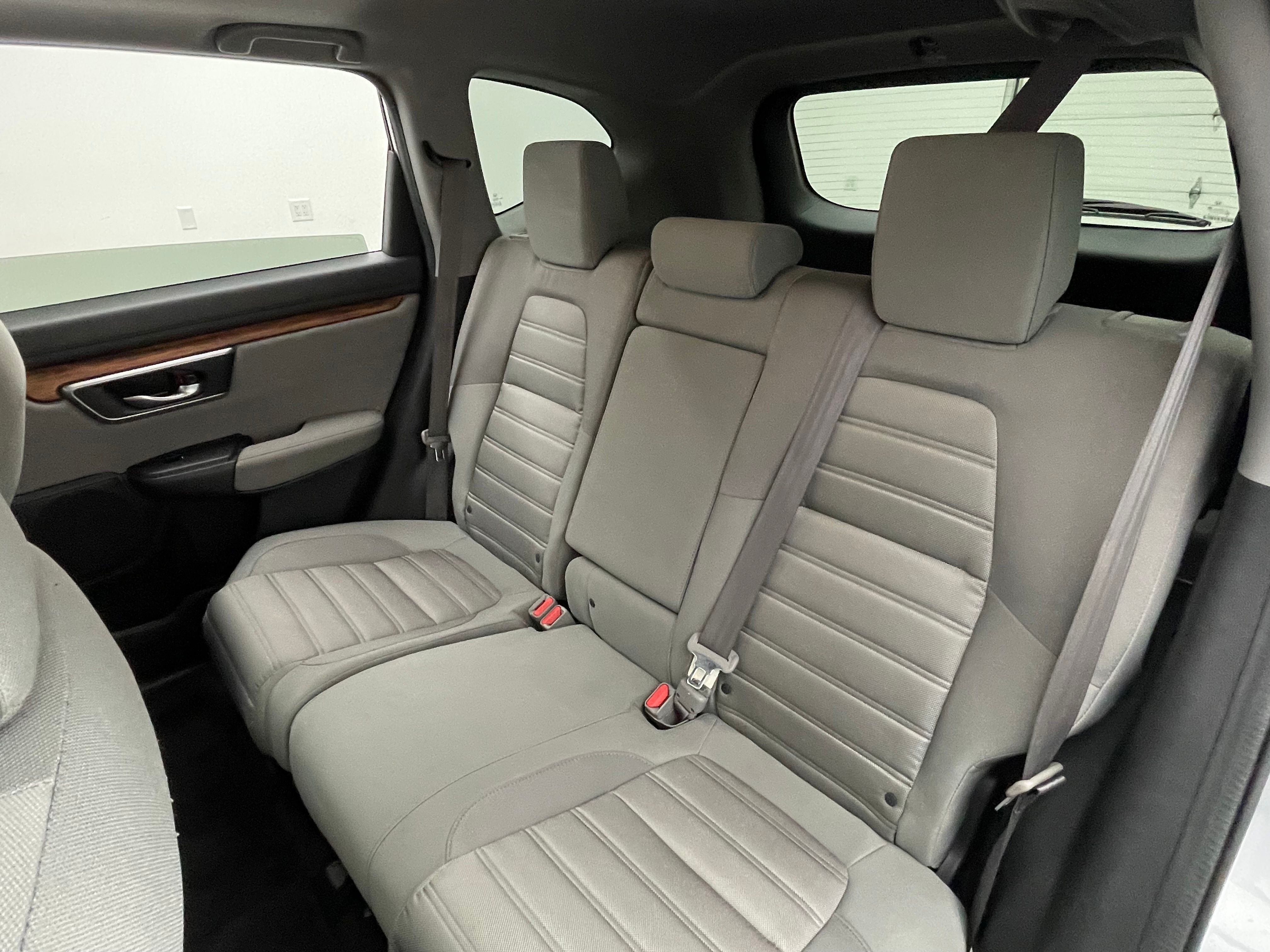 Used 2018 Silver Honda EX image 40