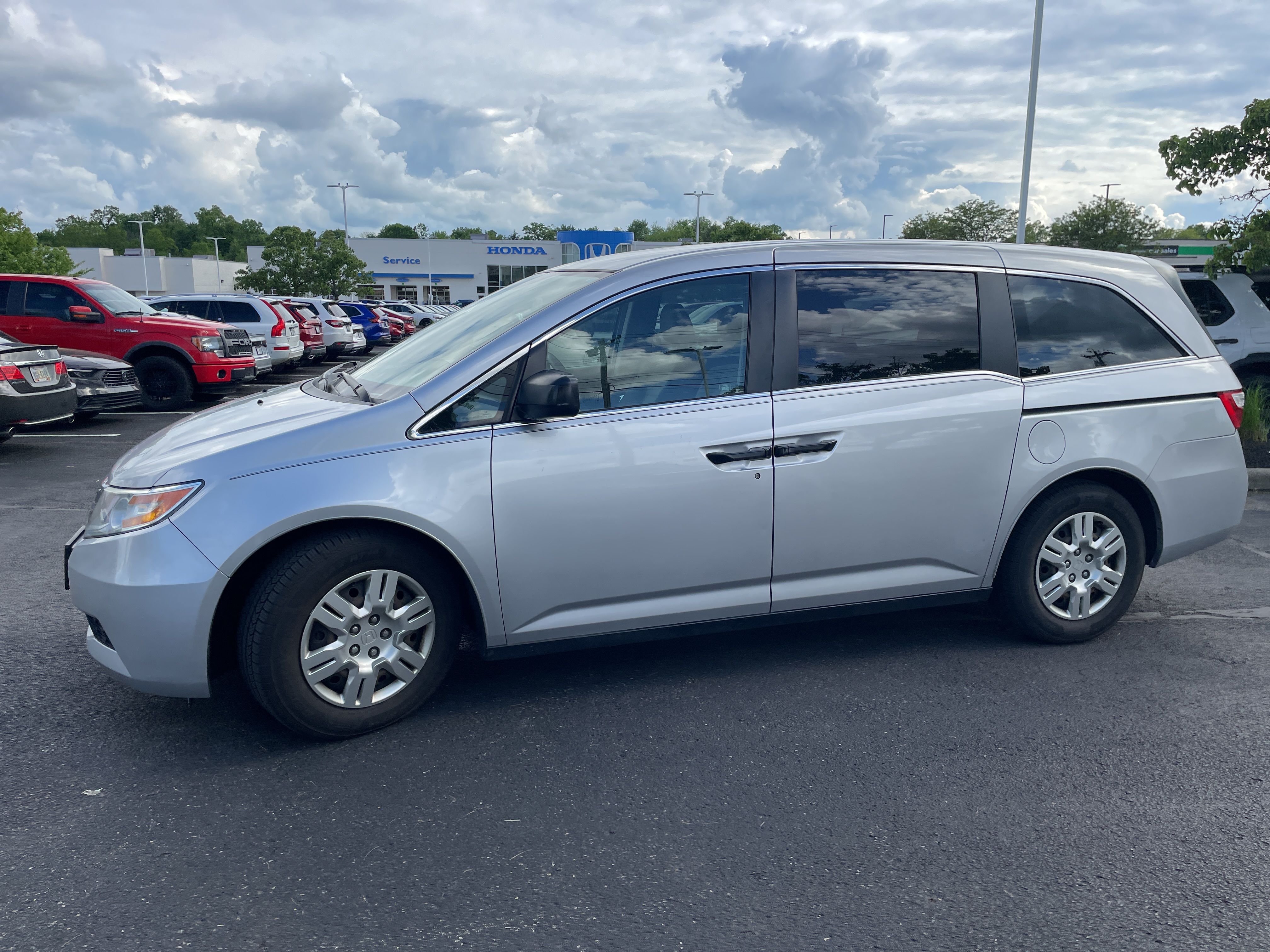 2012 Honda Odyssey LX photo