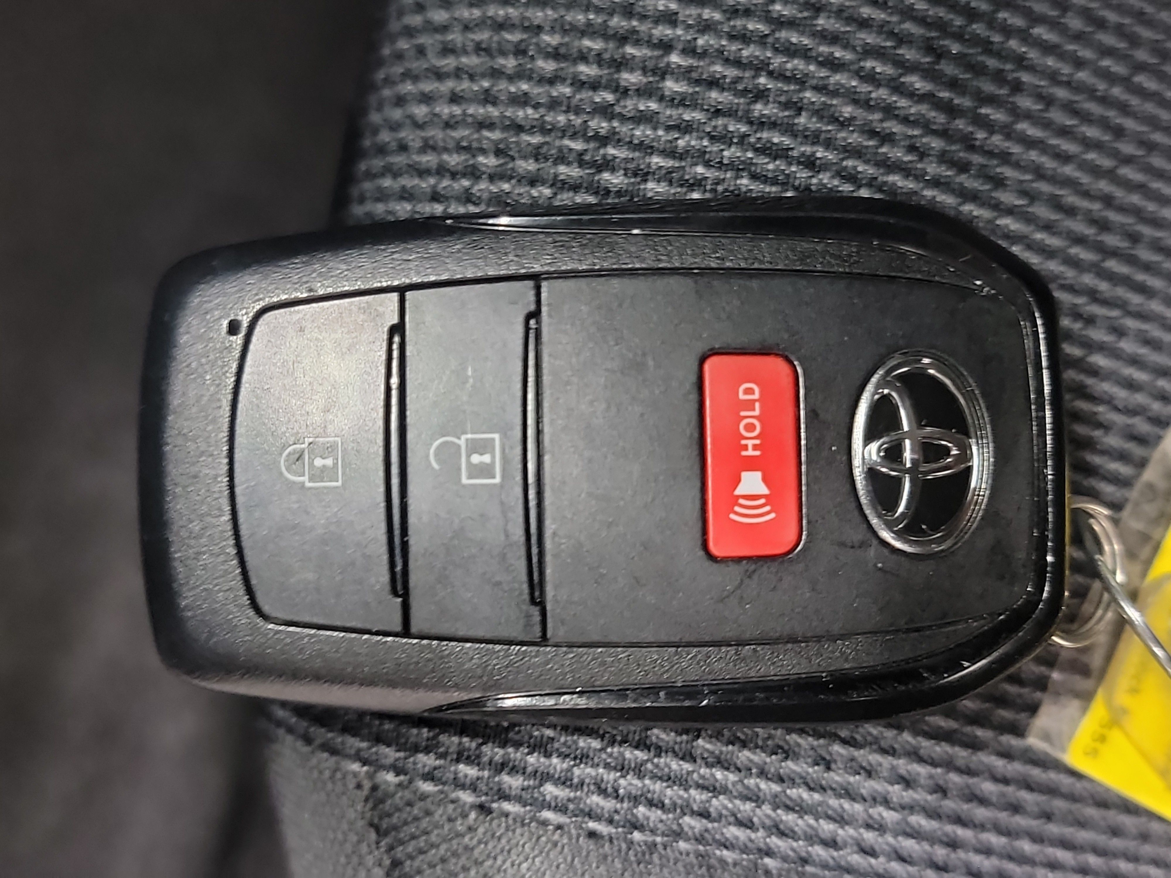 2023 Toyota Prius LE photo