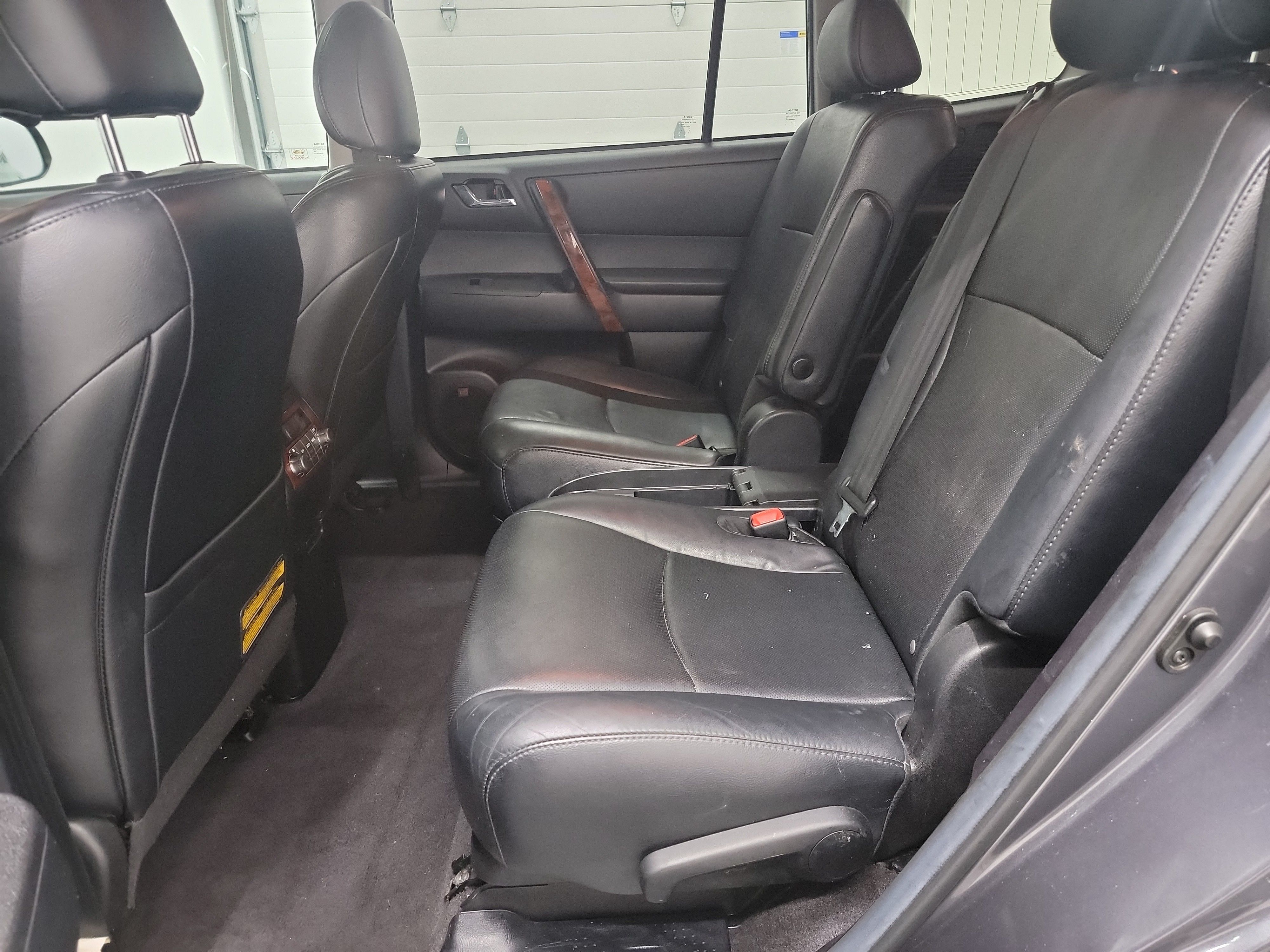 2013 Toyota Highlander Limited photo