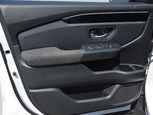 Used 2025 Honda Pilot SUV