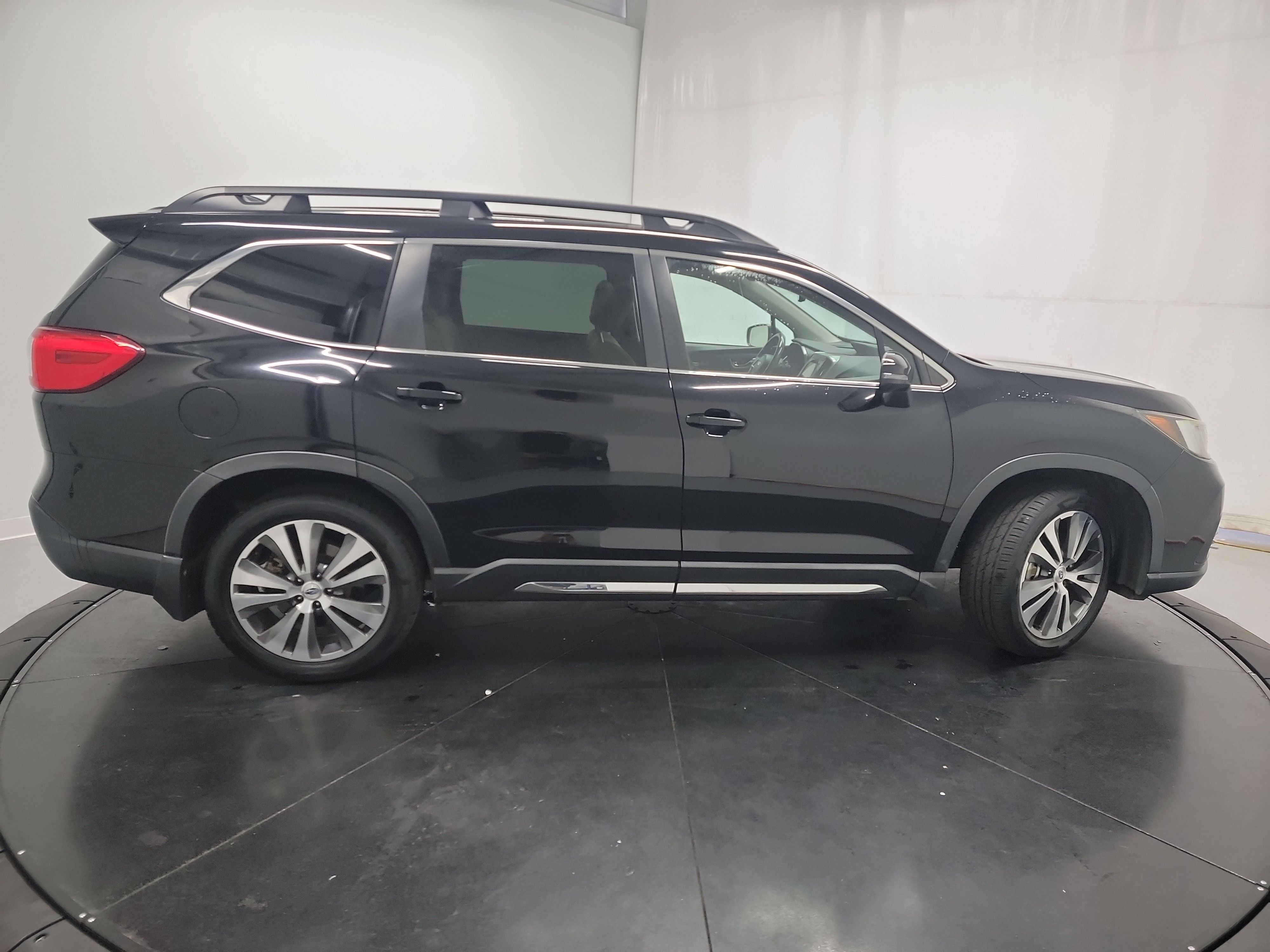 2019 Subaru Ascent Limited photo