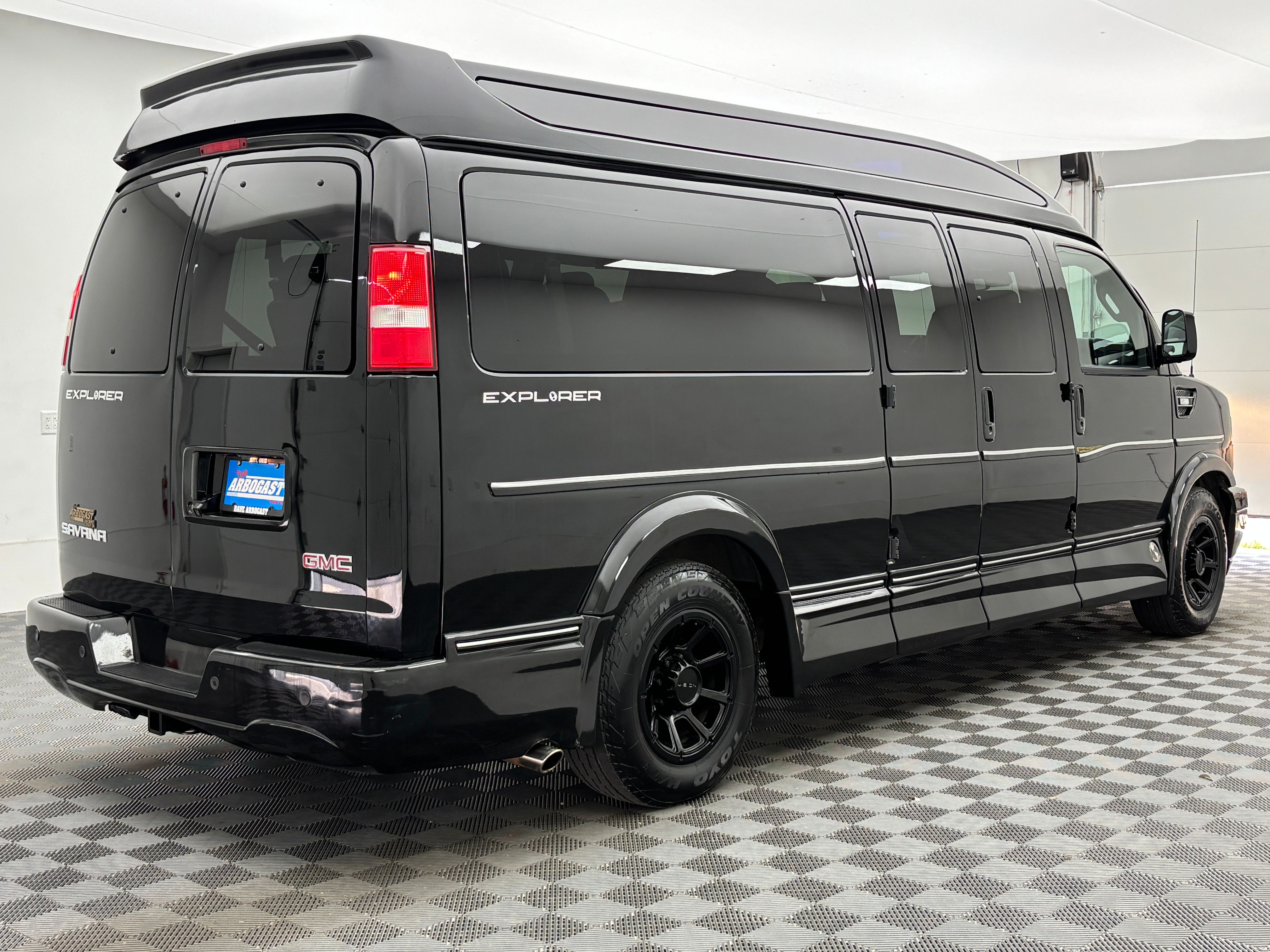 Used 2020 Onyx Black GMC Explorer Limited SE image 8