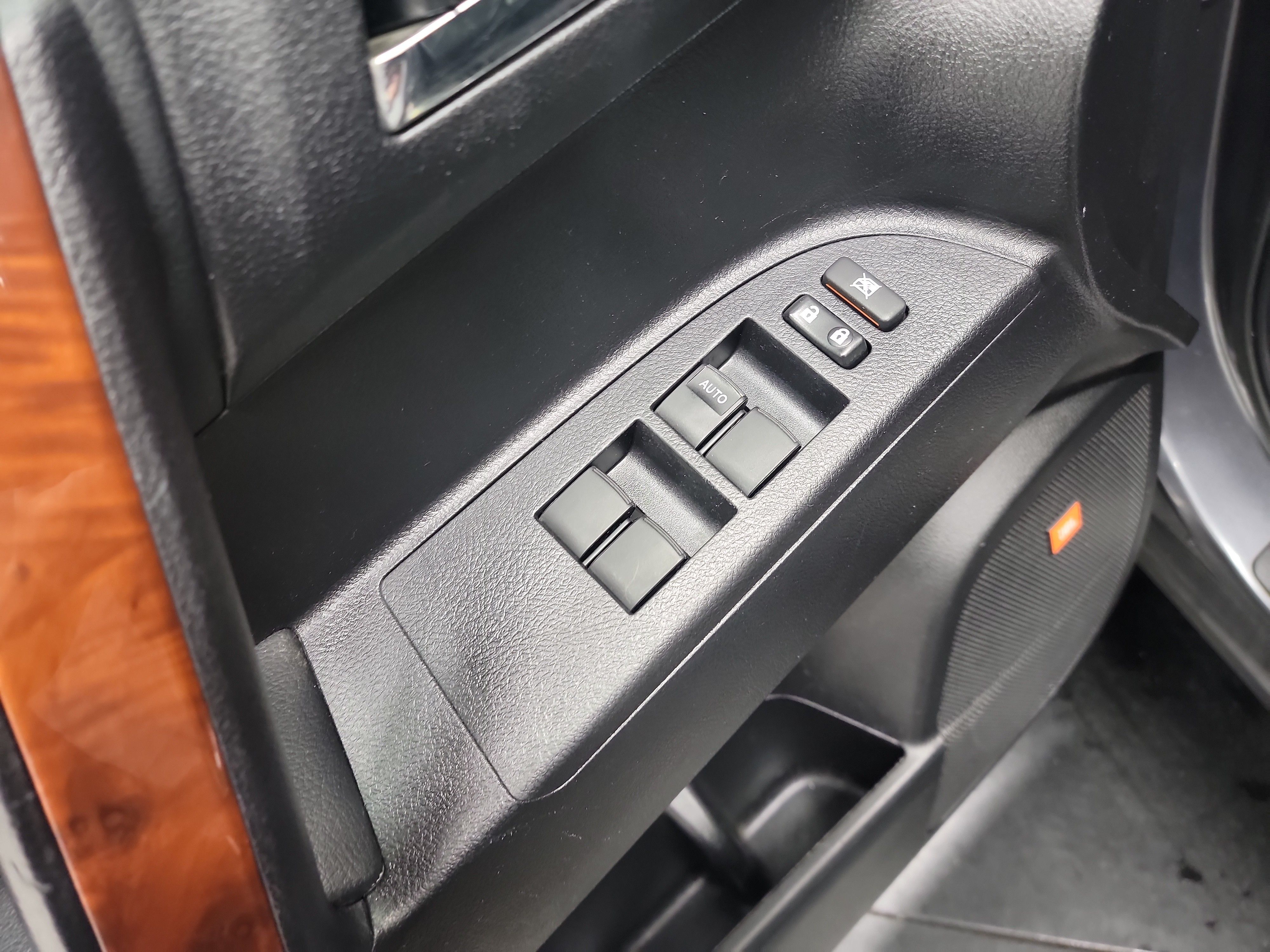 2013 Toyota Highlander Limited photo