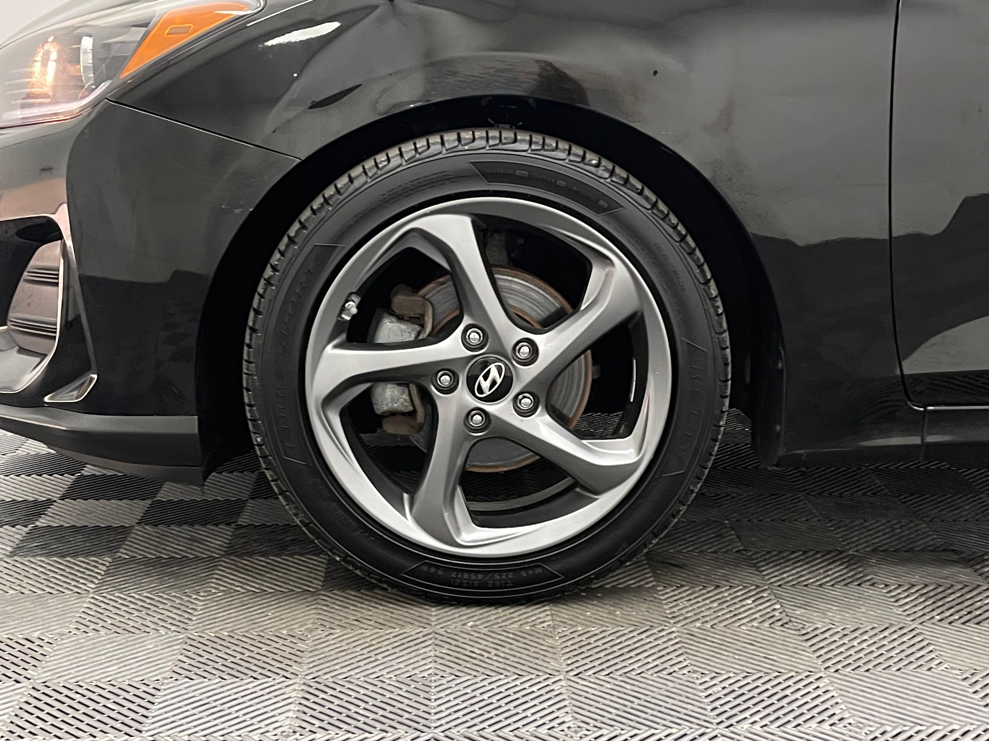 Used 2019 Ultra Black Pearl Hyundai 2.0 image 12