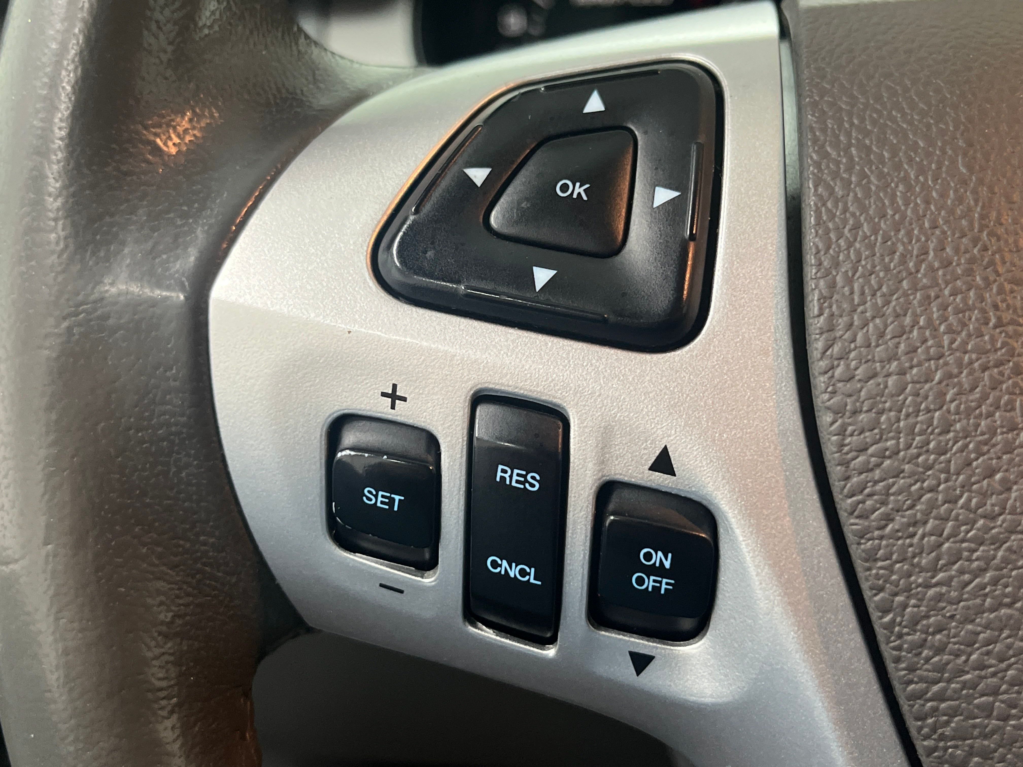 2014 Ford Edge SEL photo