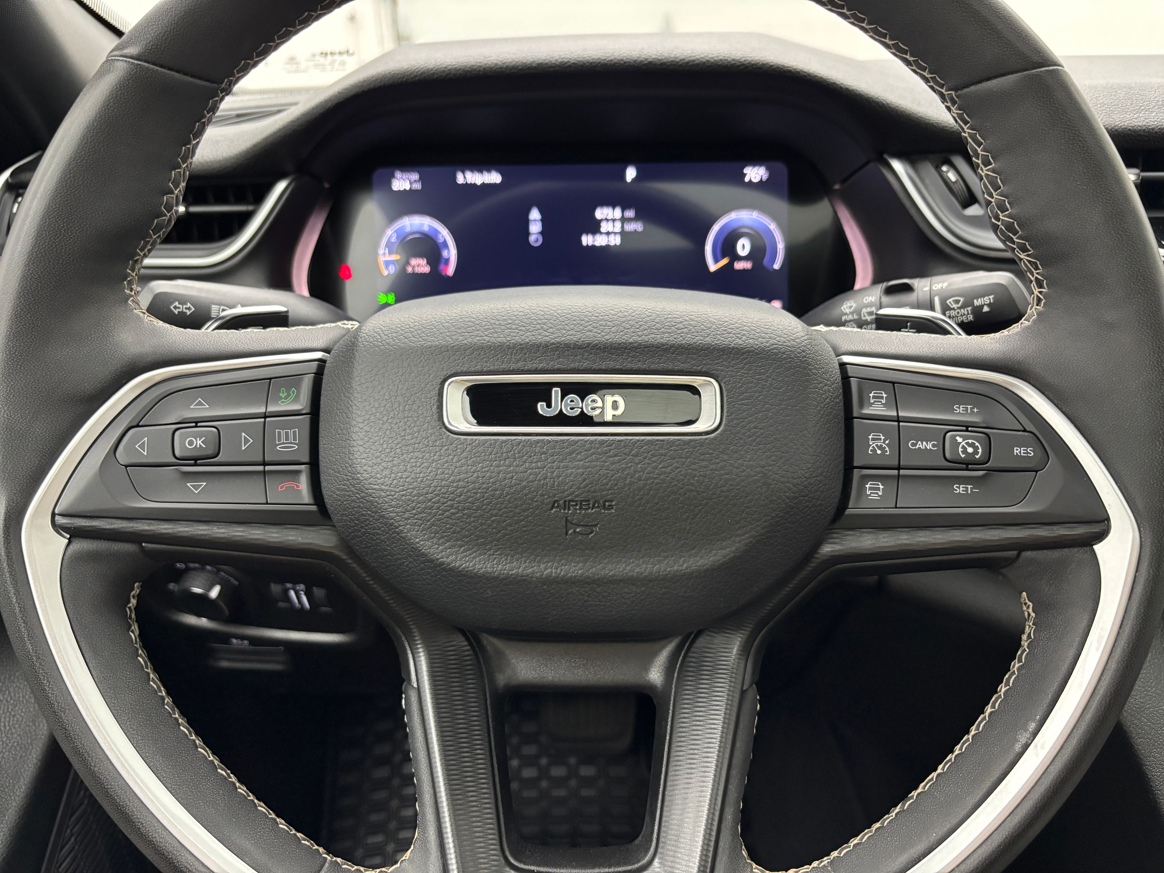 Used 2023 Bright White Clearcoat Jeep Altitude X image 21