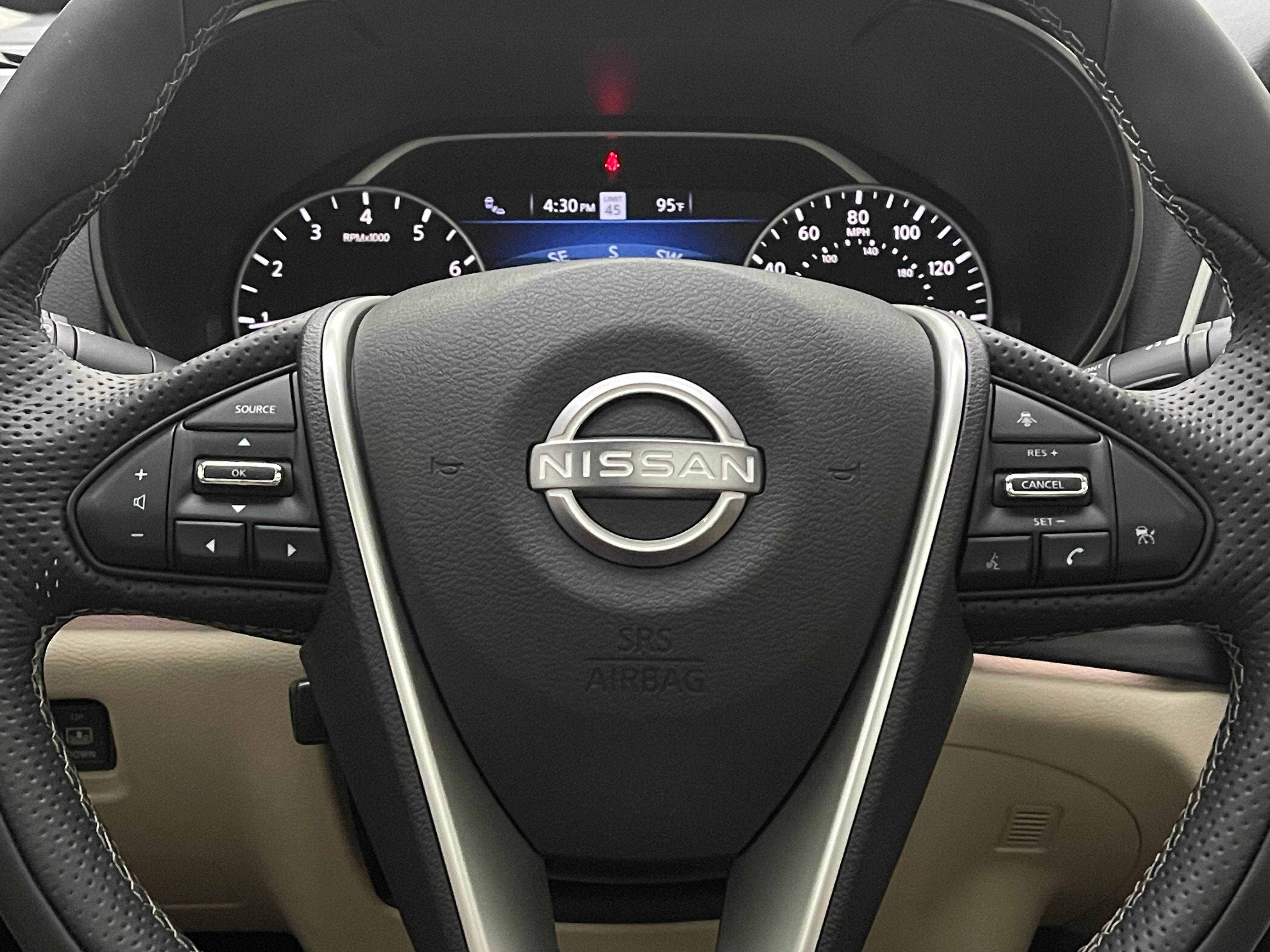 Used 2023 Pearl White Tricoat Nissan Platinum image 21