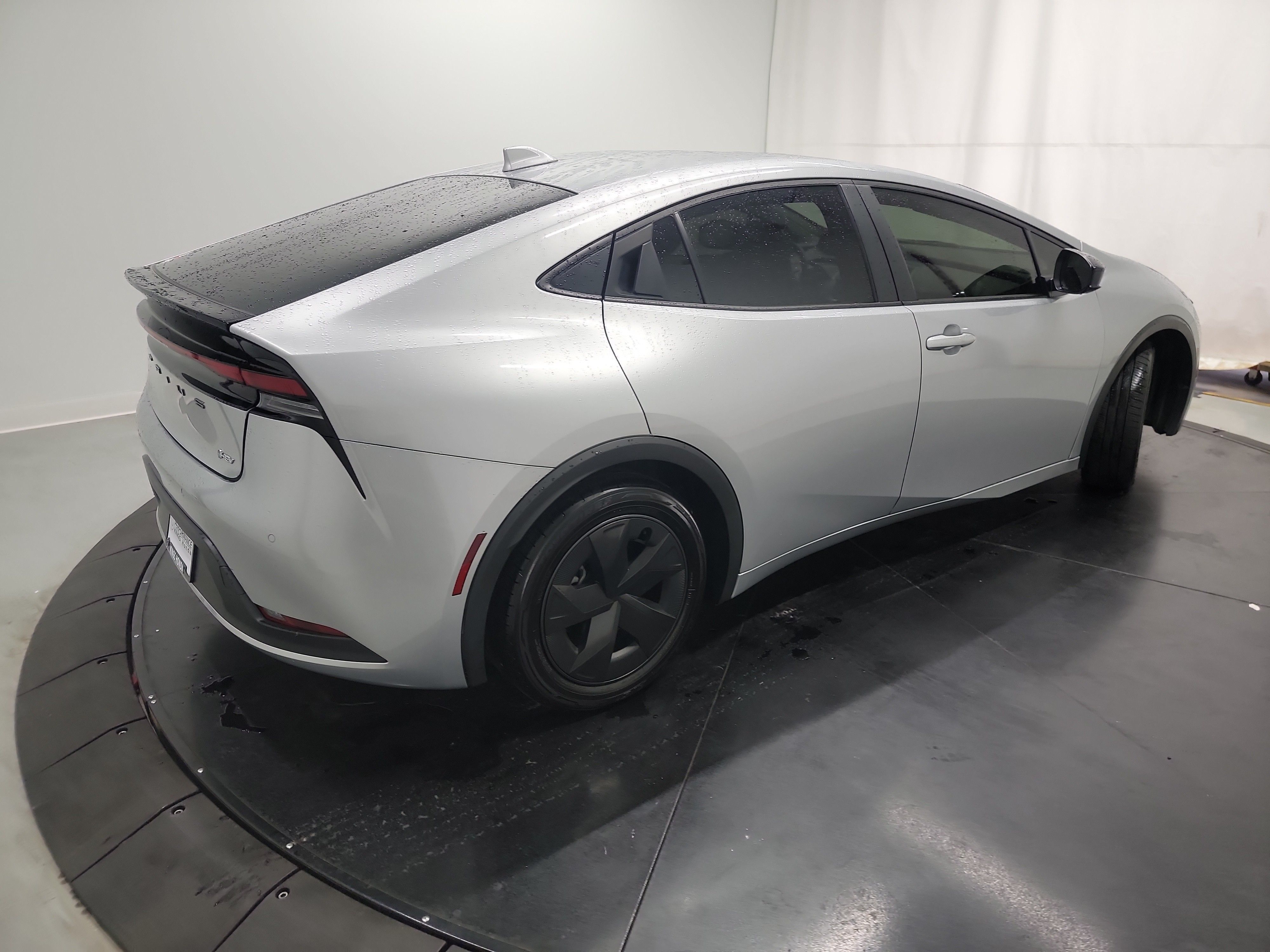 2023 Toyota Prius LE photo