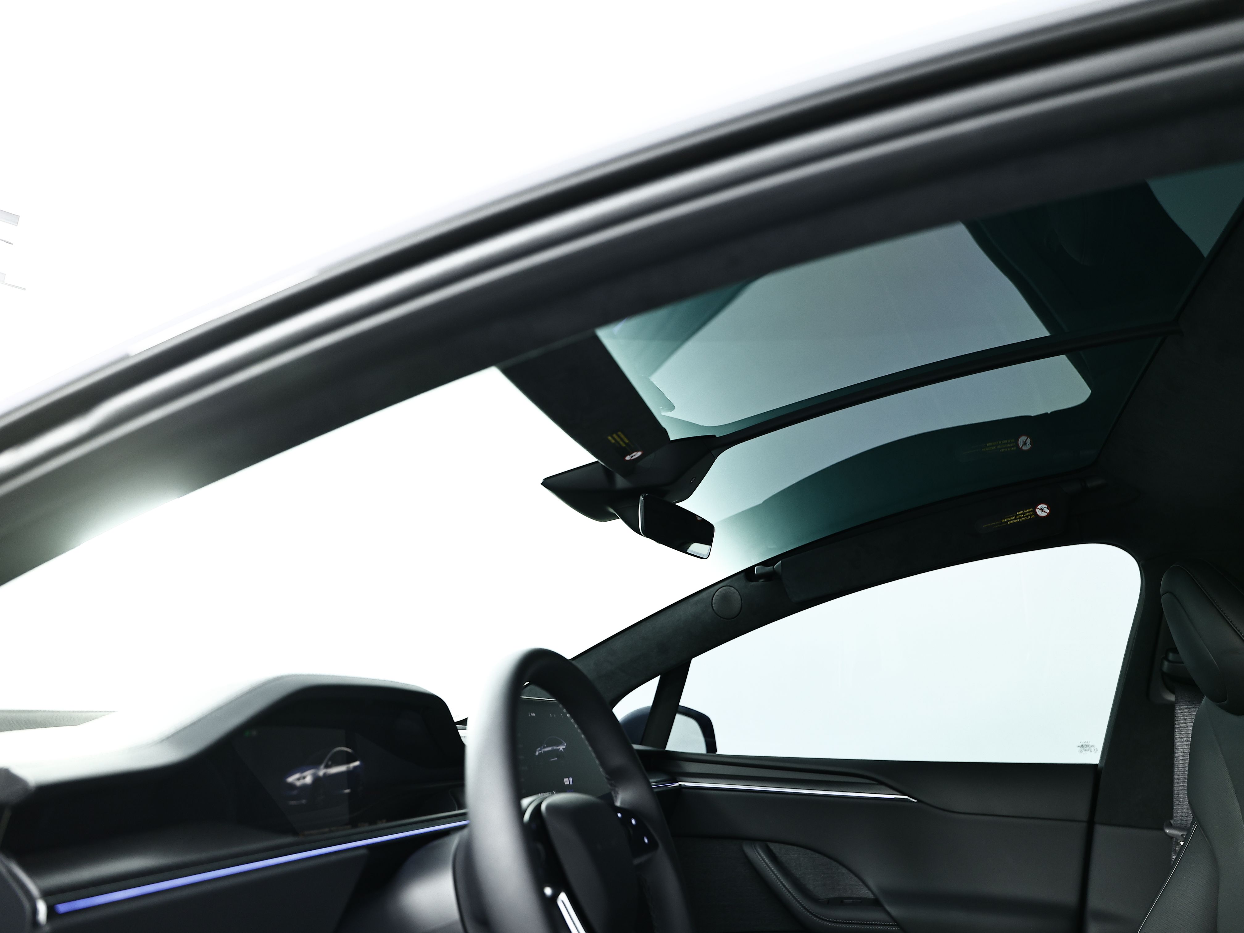 Used 2026 Blue Tesla Plaid image 49