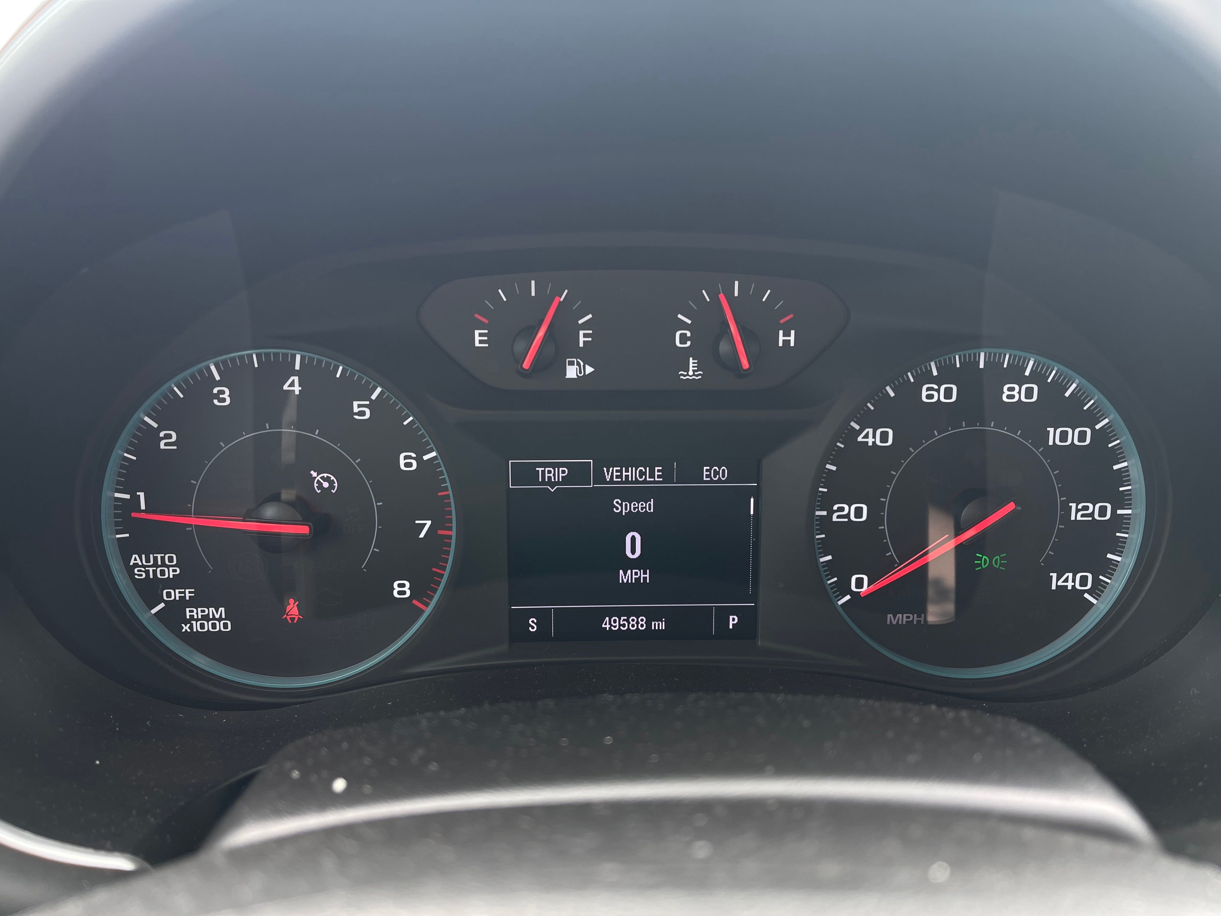 Used 2025 Summit White Chevrolet LT image 11