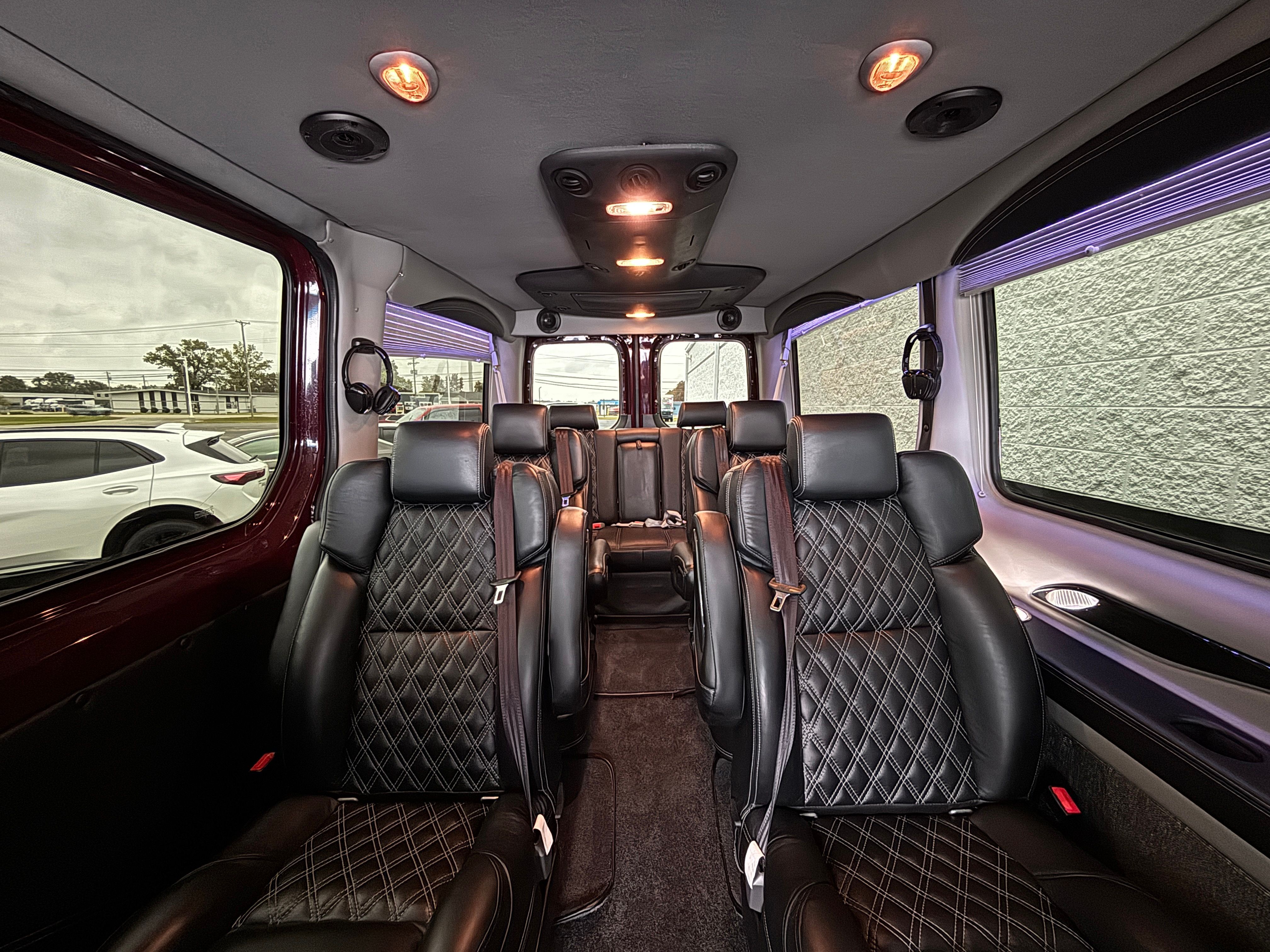 Used 2024 Maroon Mercedes-Benz Explorer Limited SE image 4