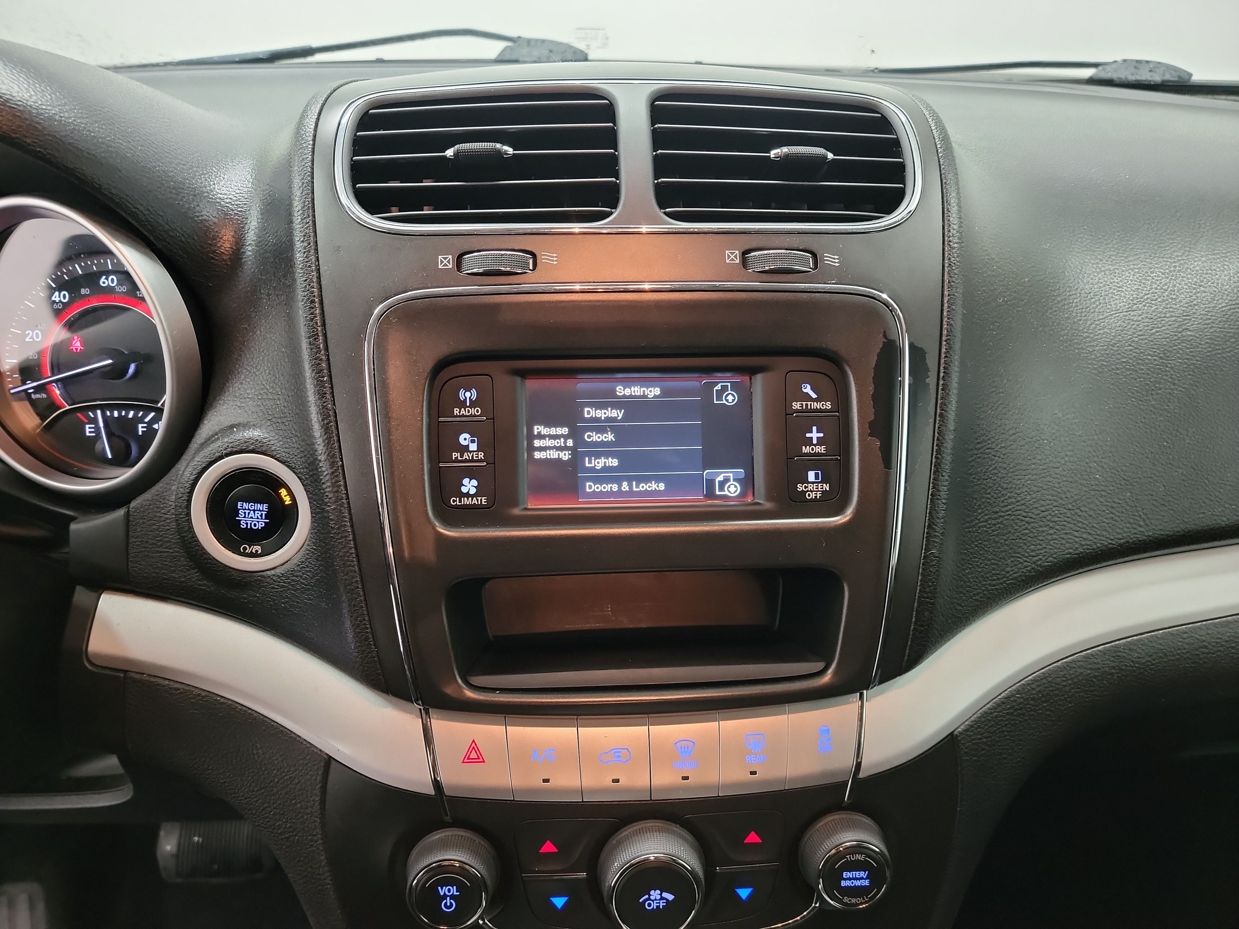 2018 Dodge Journey SE photo
