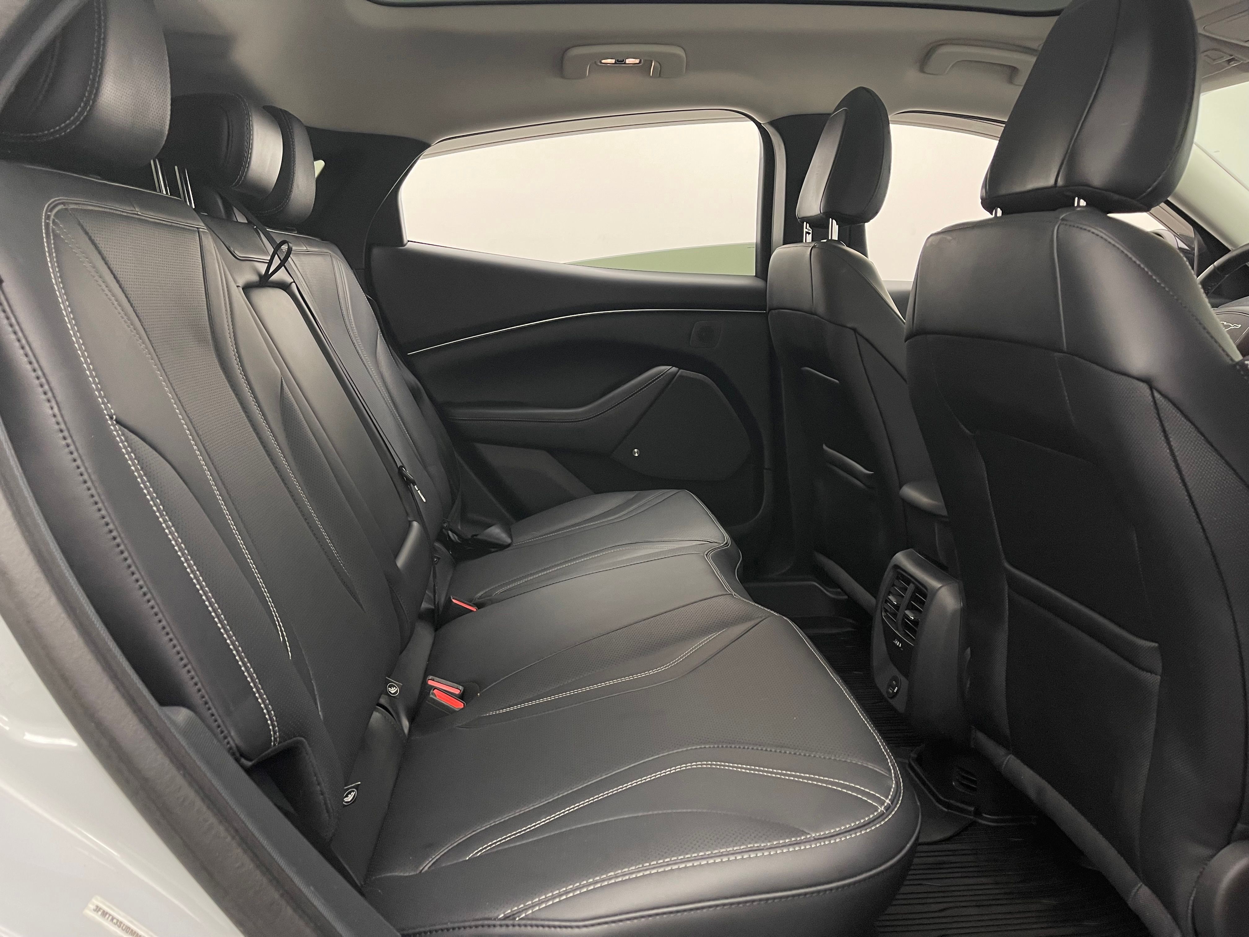 Used 2021 White Metallic Ford Premium image 38