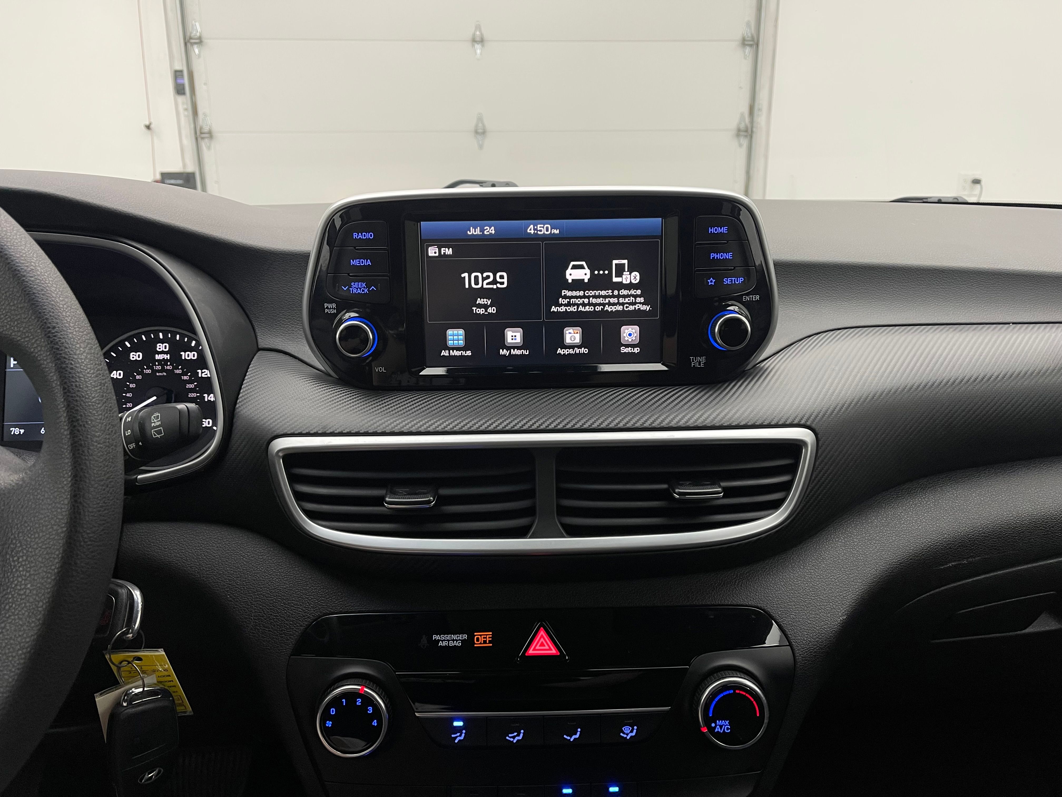 Used 2021 Dusk Blue Hyundai SE image 20