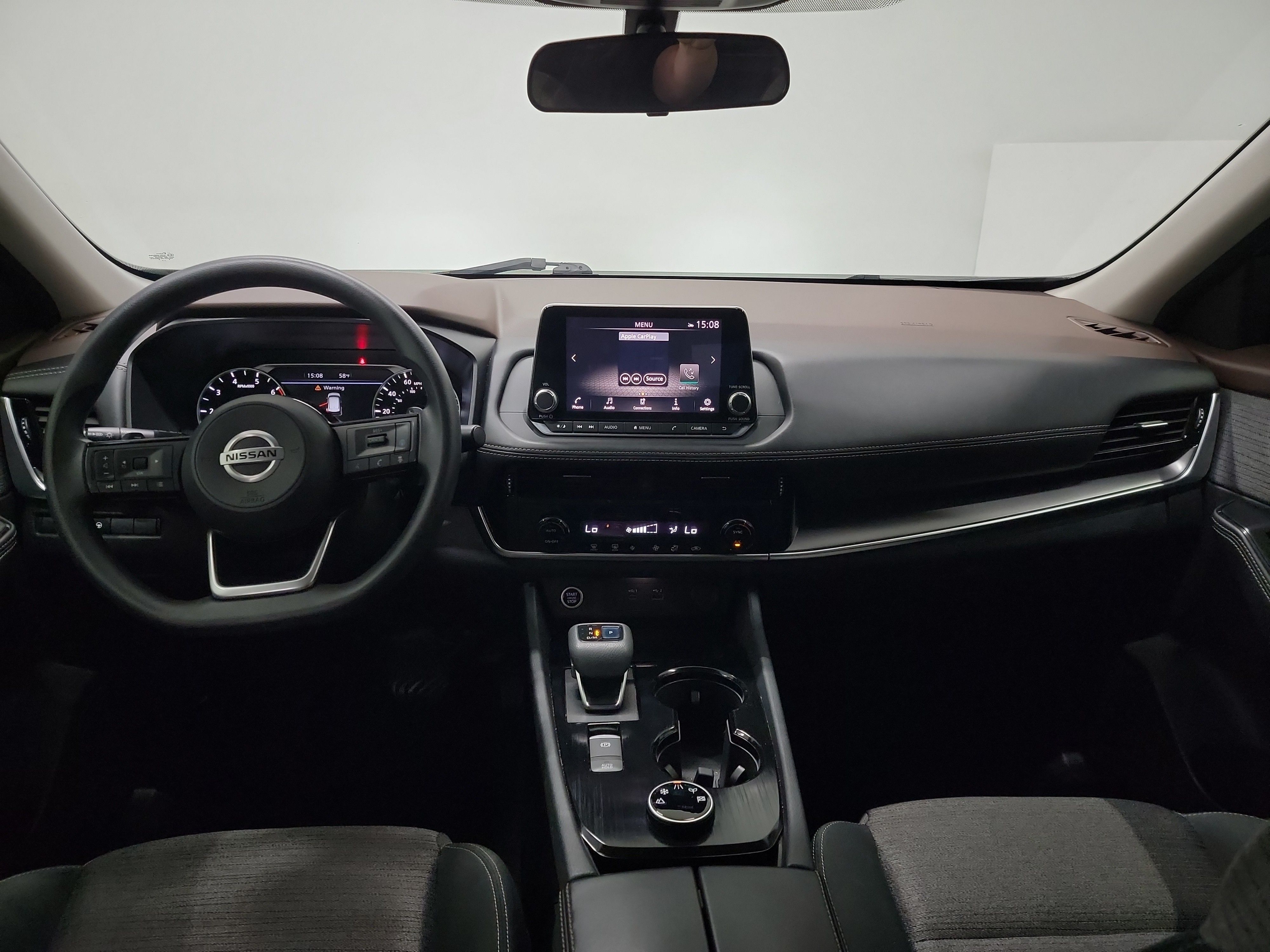 2021 Nissan Rogue SV photo