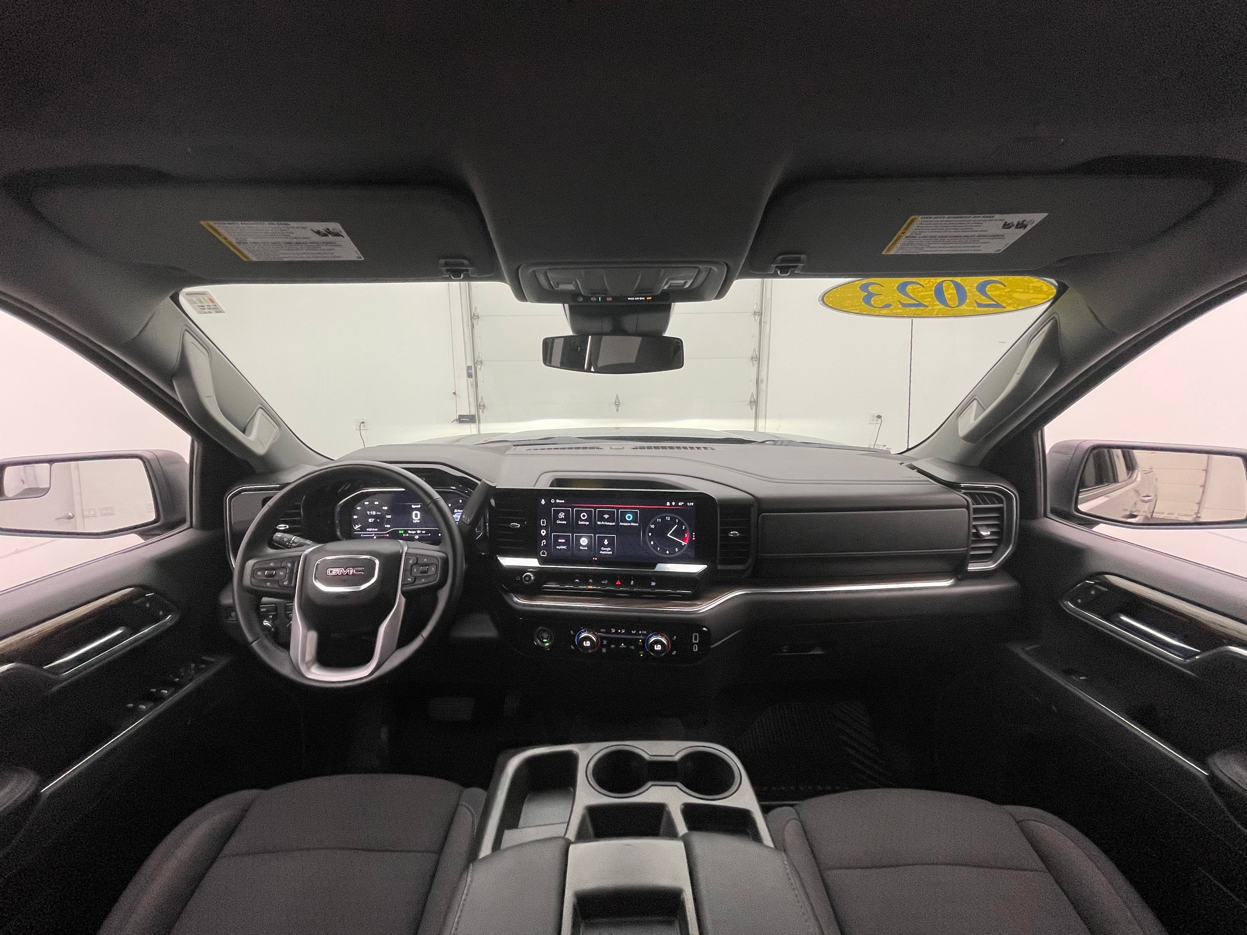 Used 2023 Sterling Metallic GMC Elevation image 3