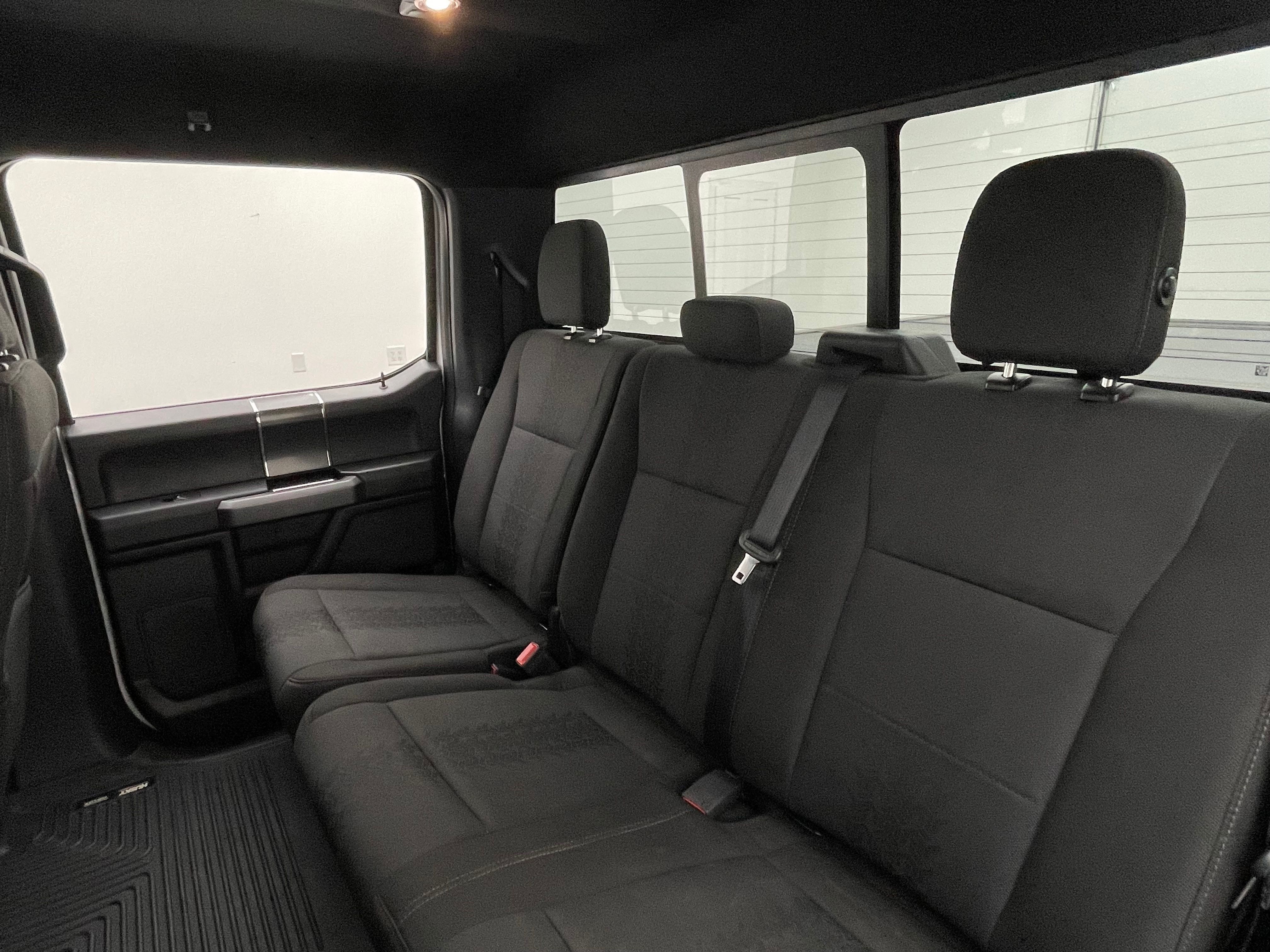 Used 2018 Oxford White Ford XLT image 34
