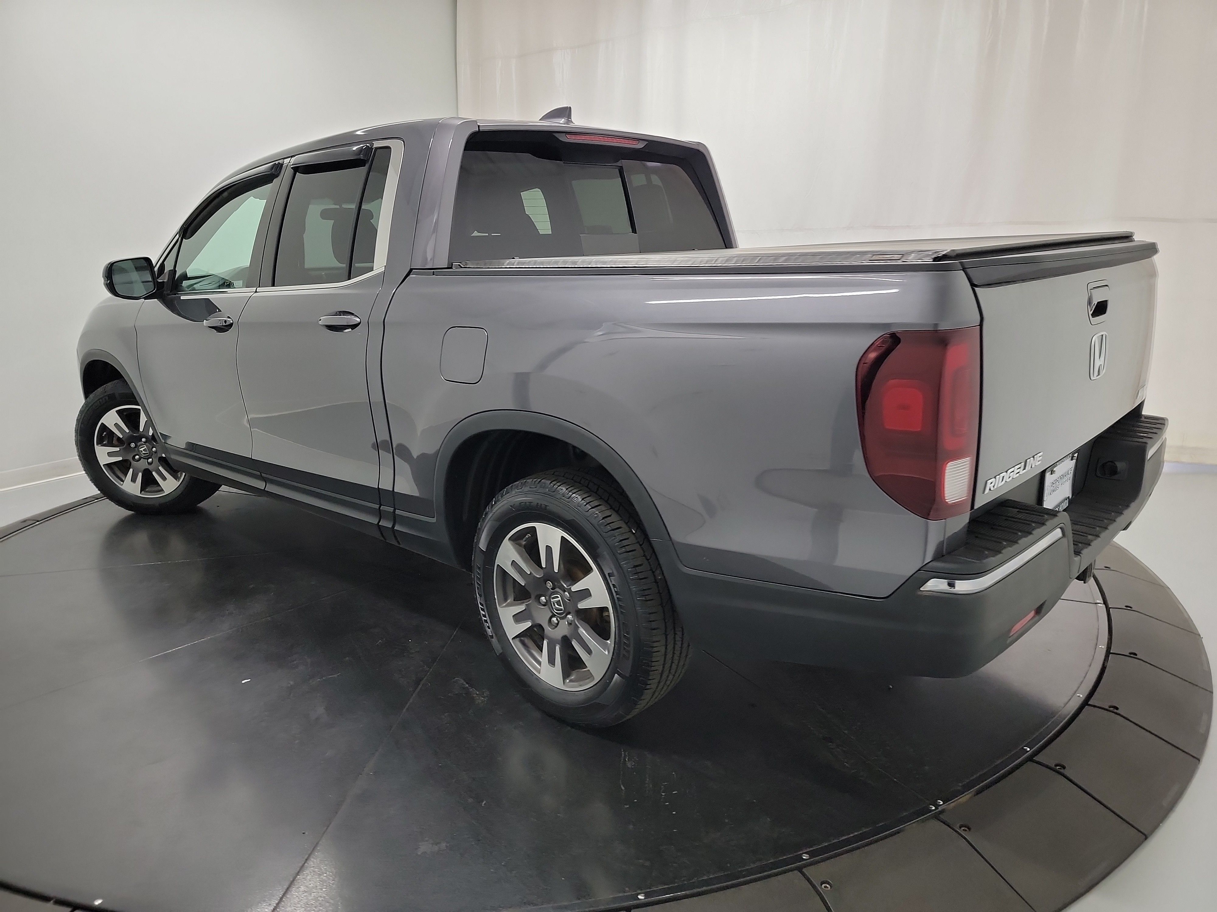 2019 Honda Ridgeline RTL photo