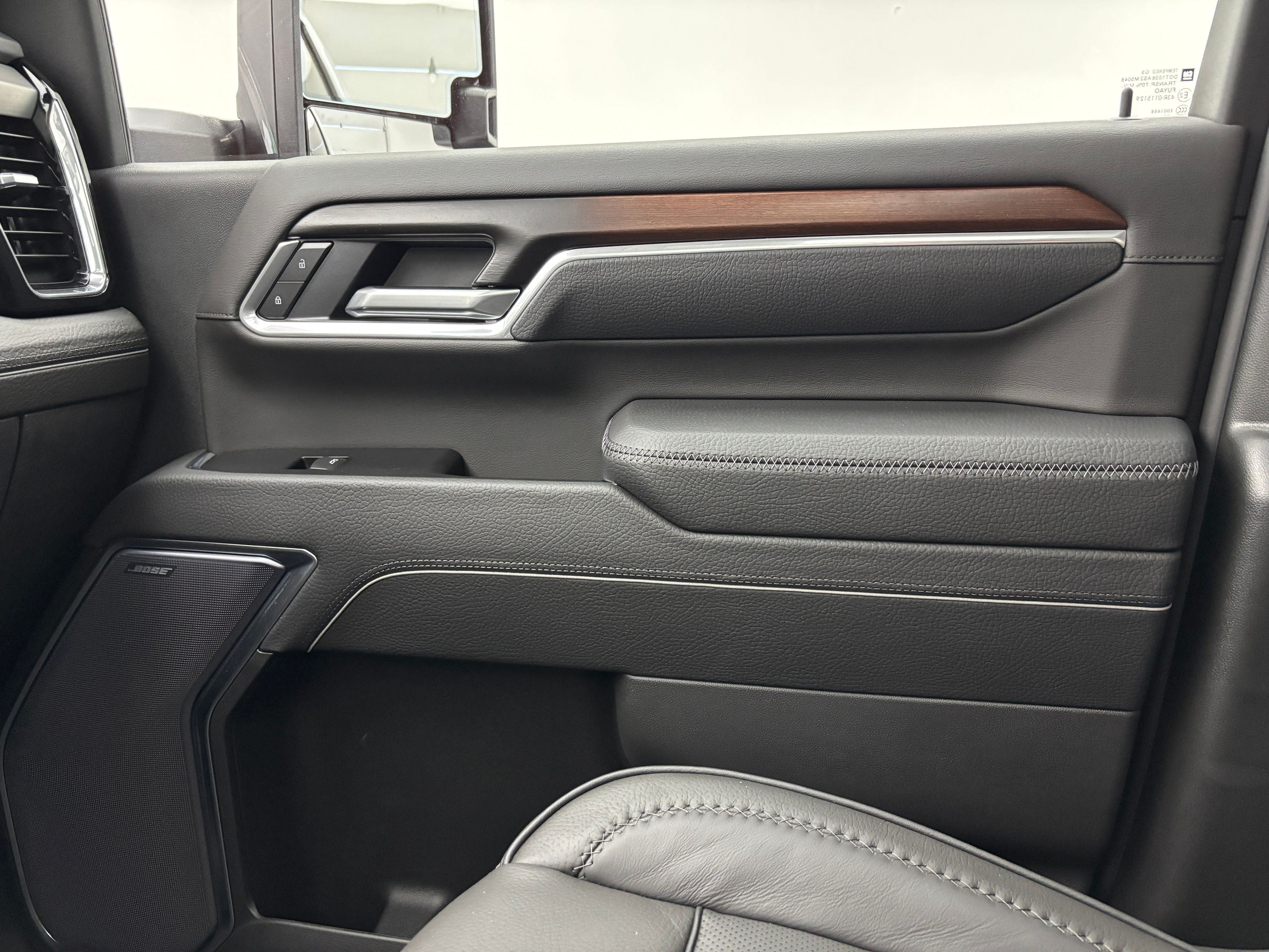 New 2026 Glacier White Tricoat GMC Denali image 47