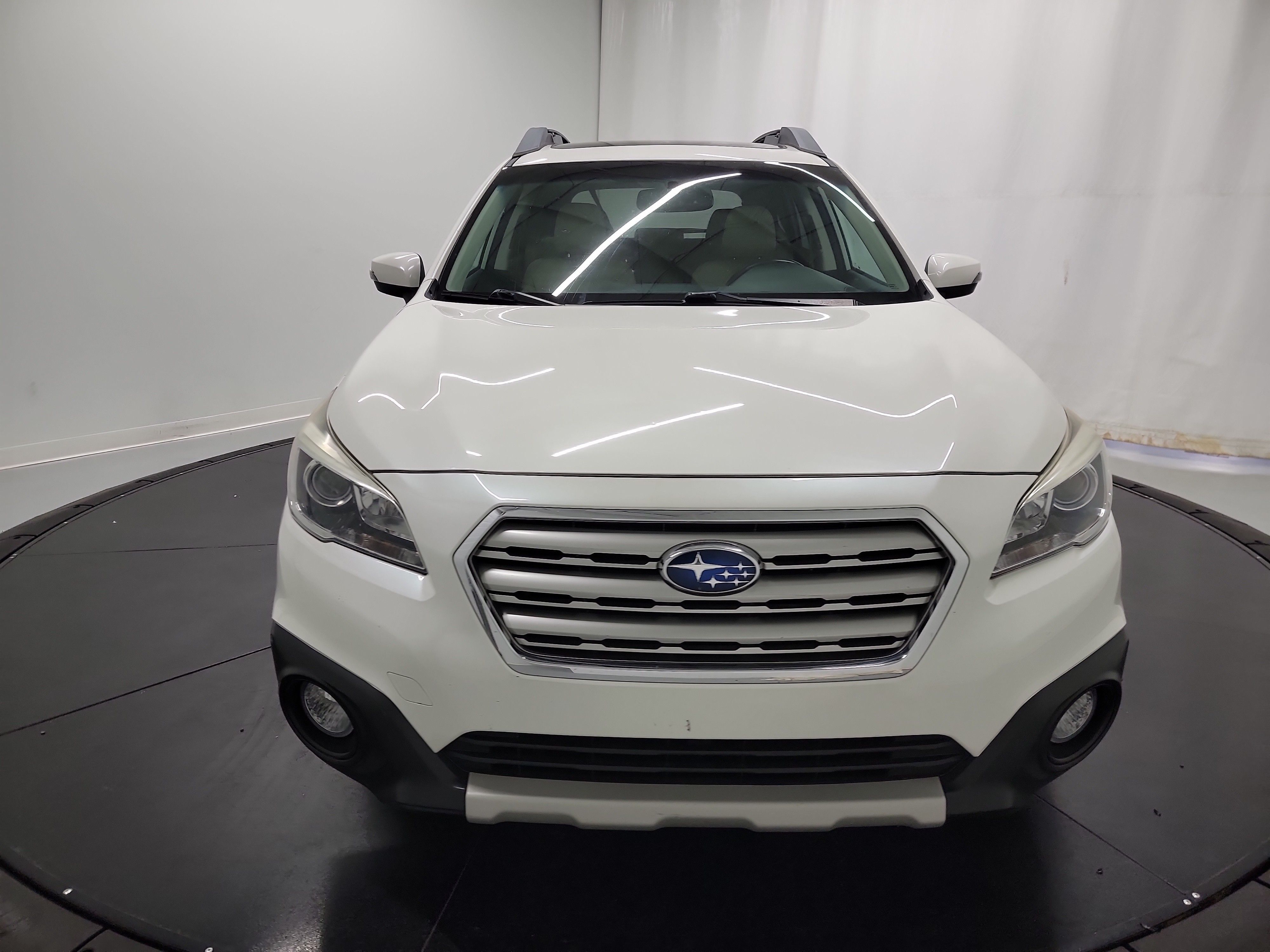 2015 Subaru Outback 2.5i photo