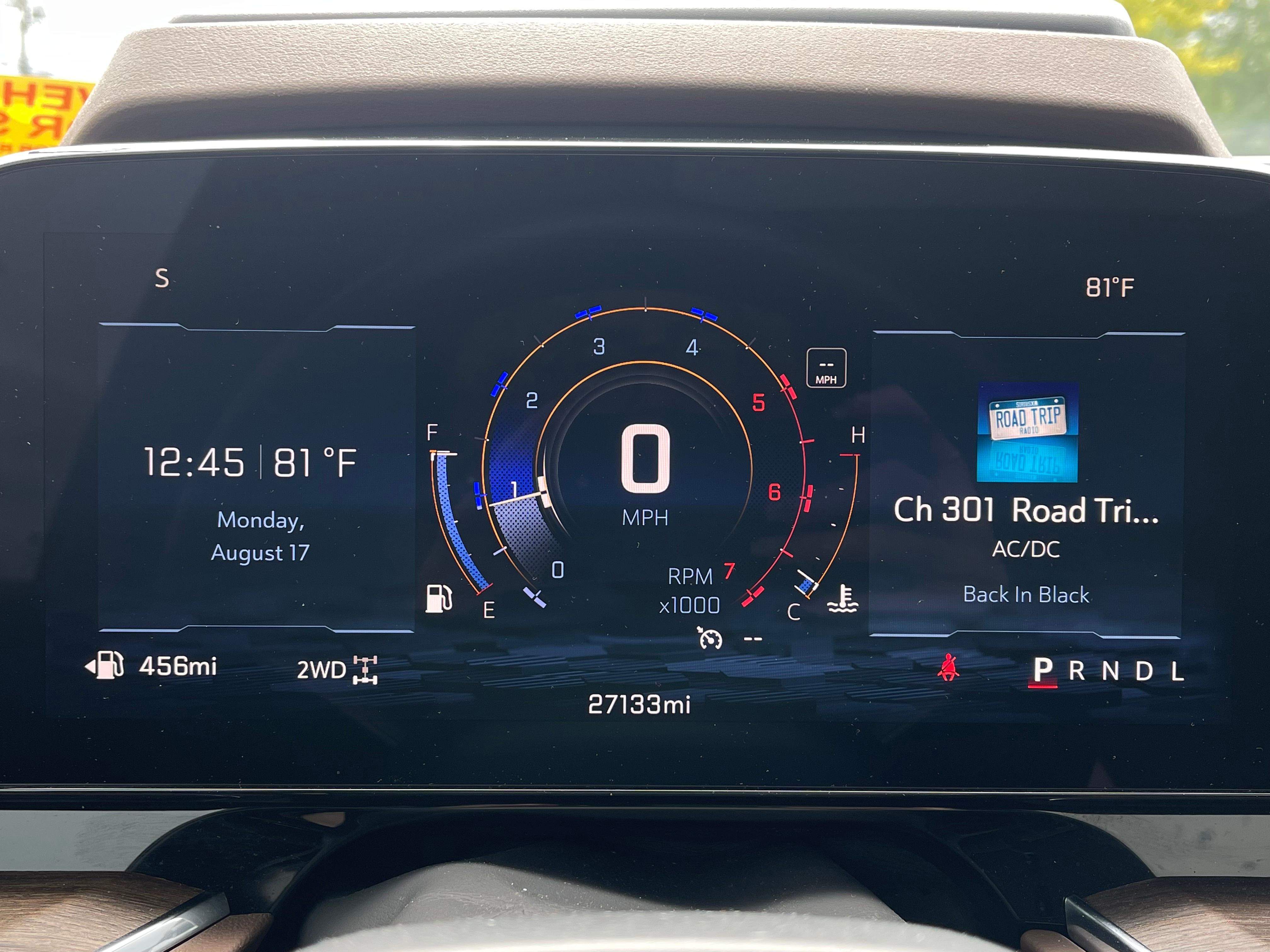 Used 2025 Lakeshore Blue Metallic Chevrolet High Country image 11