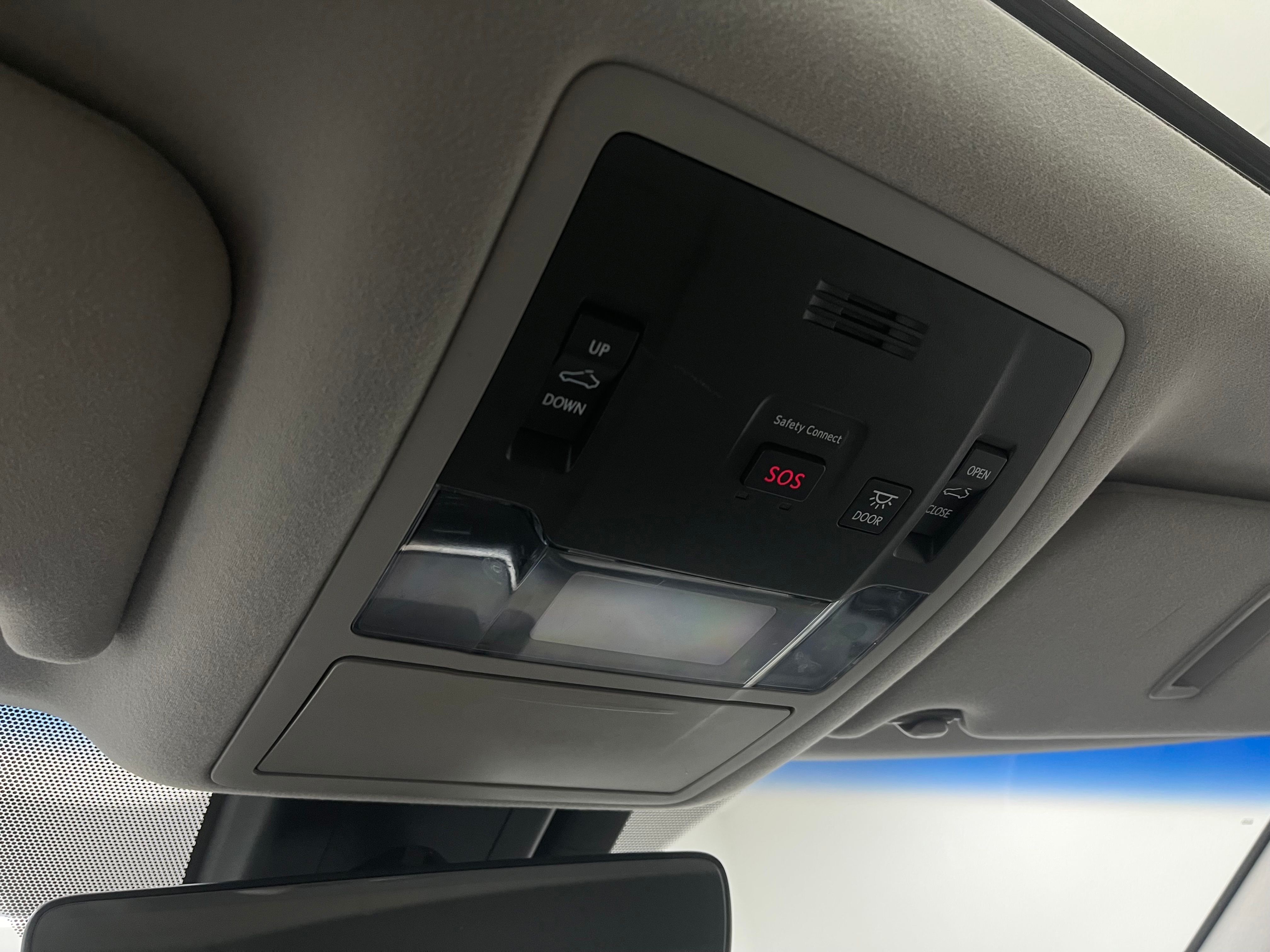 Used 2016 Obsidian Lexus 350 image 25
