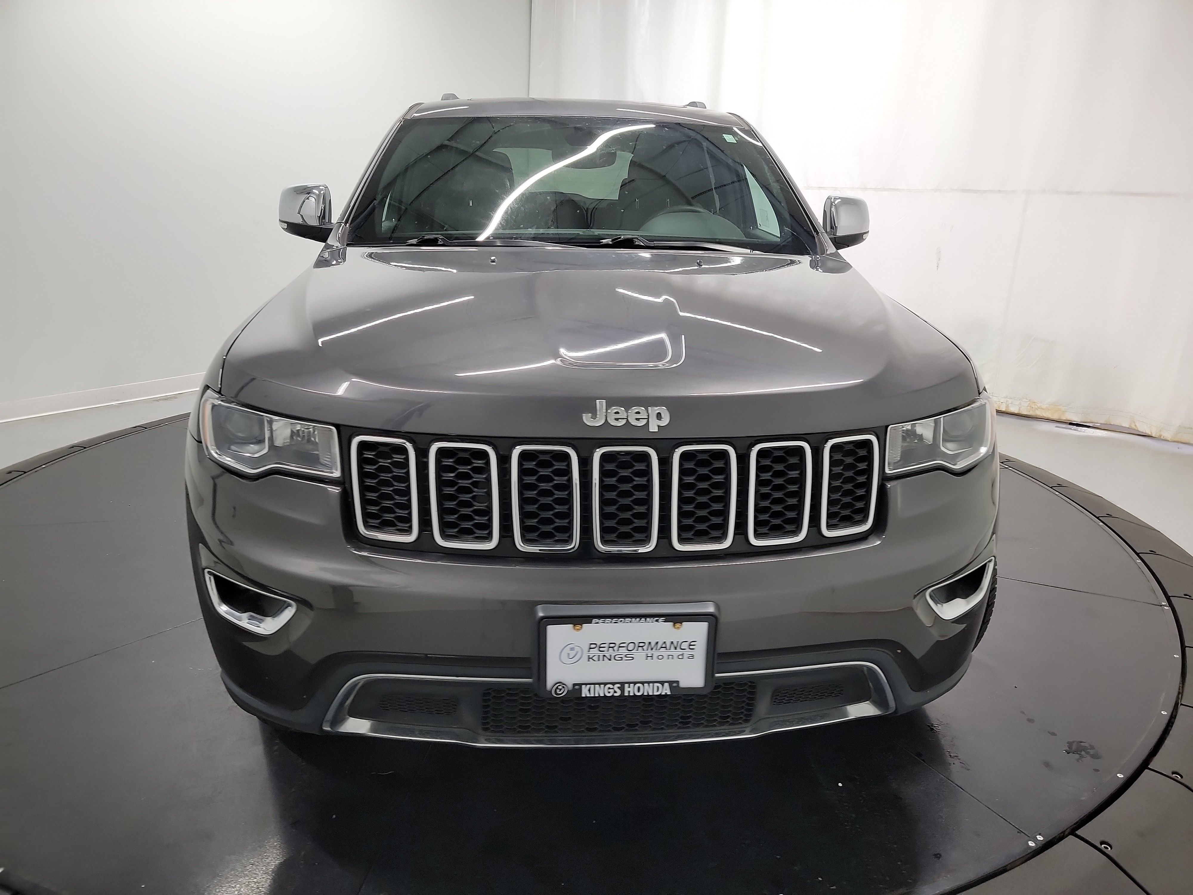 2018 Jeep Grand Cherokee Limited photo